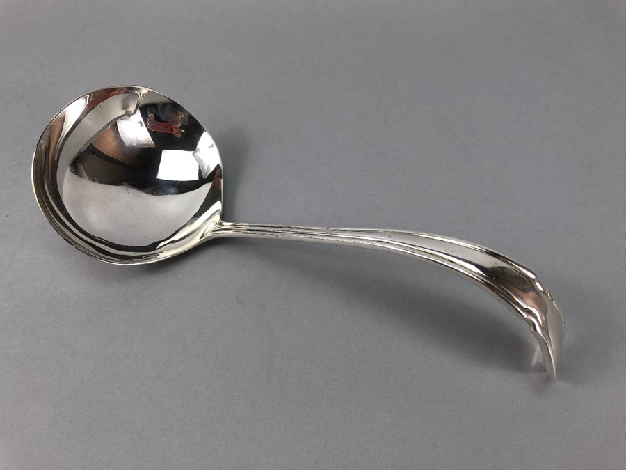 Large Silver hallmarked ladle Sheffield 1999 maker UC approx. 302g - Image 3 of 6