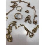 9ct Gold scrap Jewellery to include rings and chains (A/F) approx 16.1g