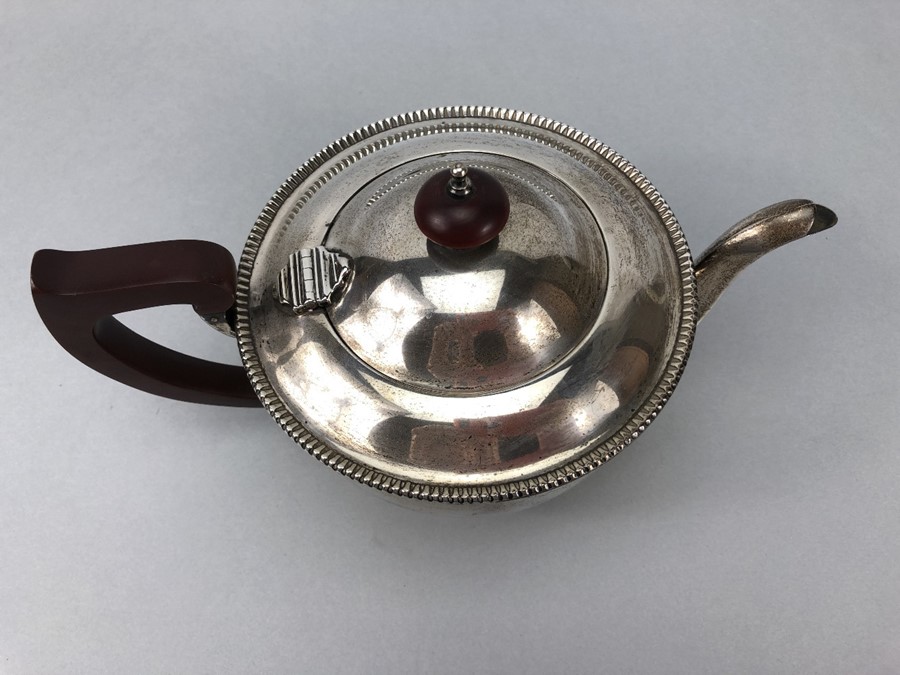 Hallmarked Silver teapot Birmingham by ASPREY of London (total weight approx 424g) - Image 4 of 7