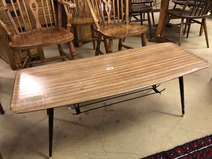 Retro coffee table with shelf under