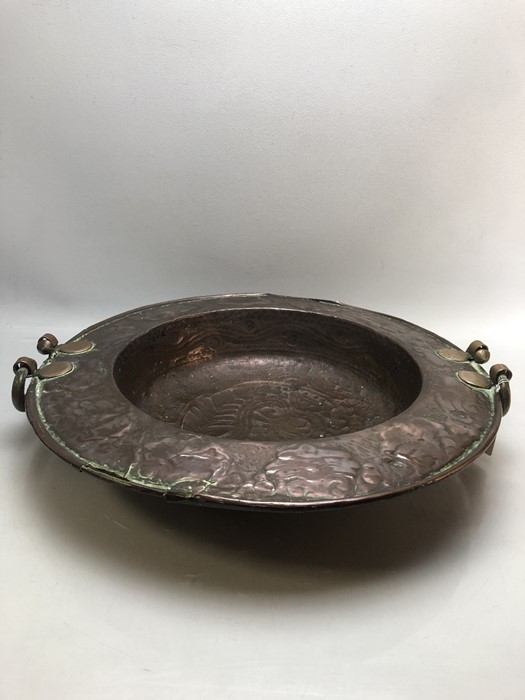 Large embossed copper bowl with heavy brass handles, diameter approx 53cm - Image 2 of 6