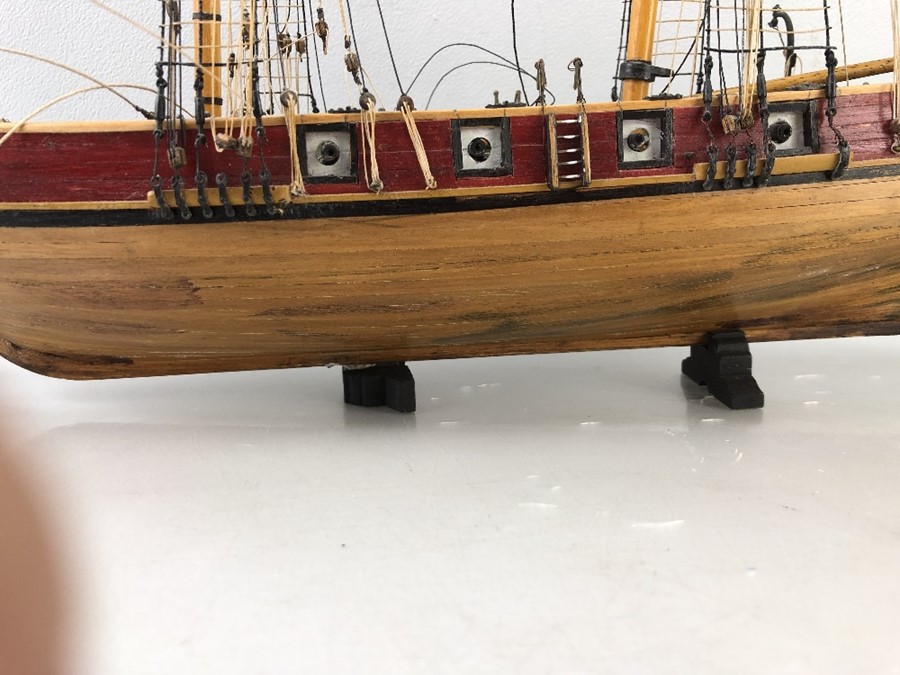 Two wooden model boats, the large approx 62cm long, both (A/F) - Image 9 of 19