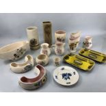 Collection of Pottery to include Honiton and Axe Vale Pottery