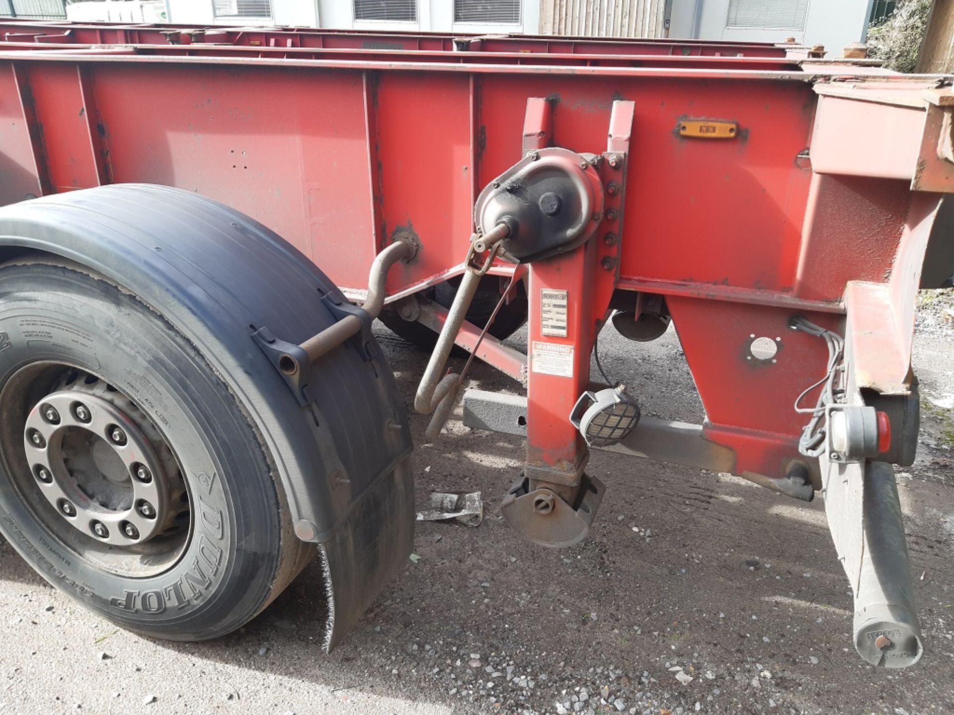 Red Dennison Four Axle (one drop axle) Multifunction Skeletal Trailer (2006) - Image 4 of 23