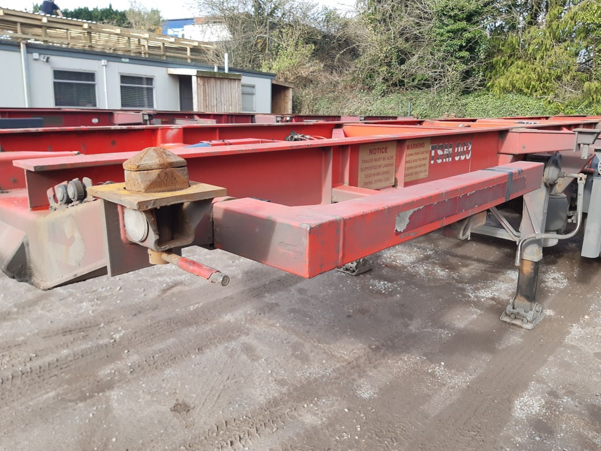 Red Dennison Four Axle (one drop axle) Multifunction Skeletal Trailer (2006) - Image 12 of 23