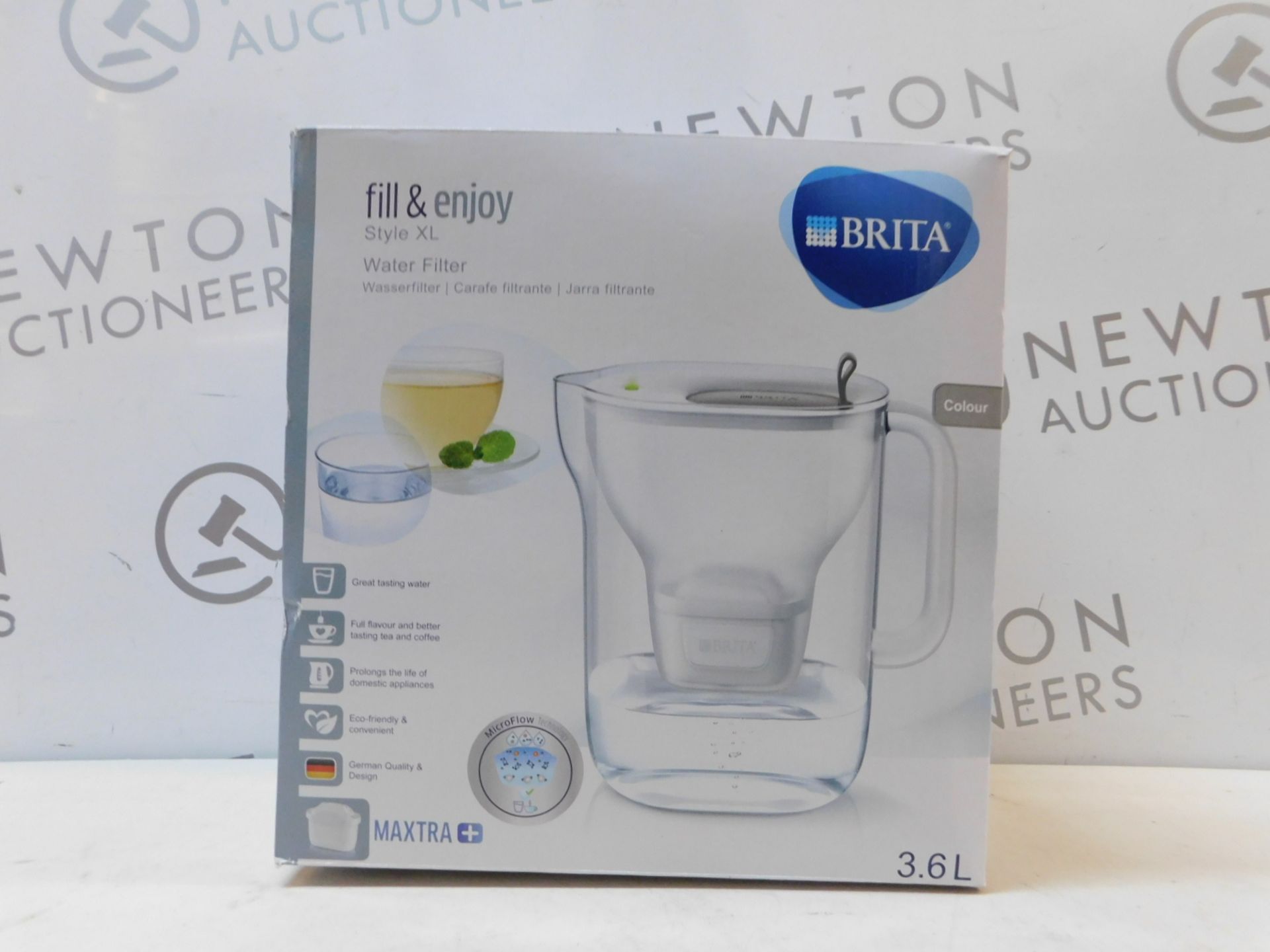 1 BOXED BRITA ELEMARIS WATER FILTER JUG RRP Â£29.99