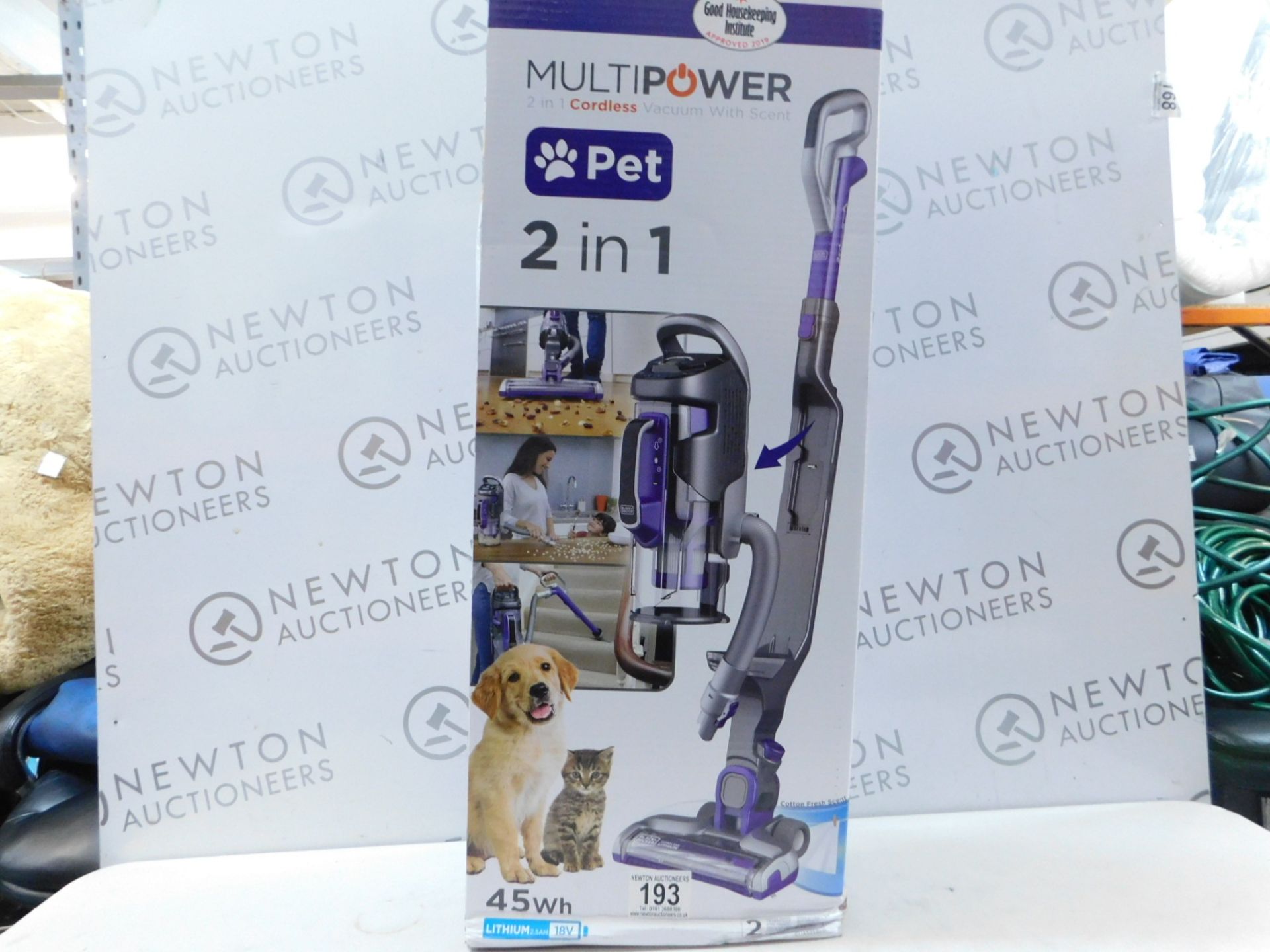 1 BOXED BLACK & DECKER MULTIPOWER 2-IN-1 PET CORDLESS VACUUM CLEANER RRP Â£149.99