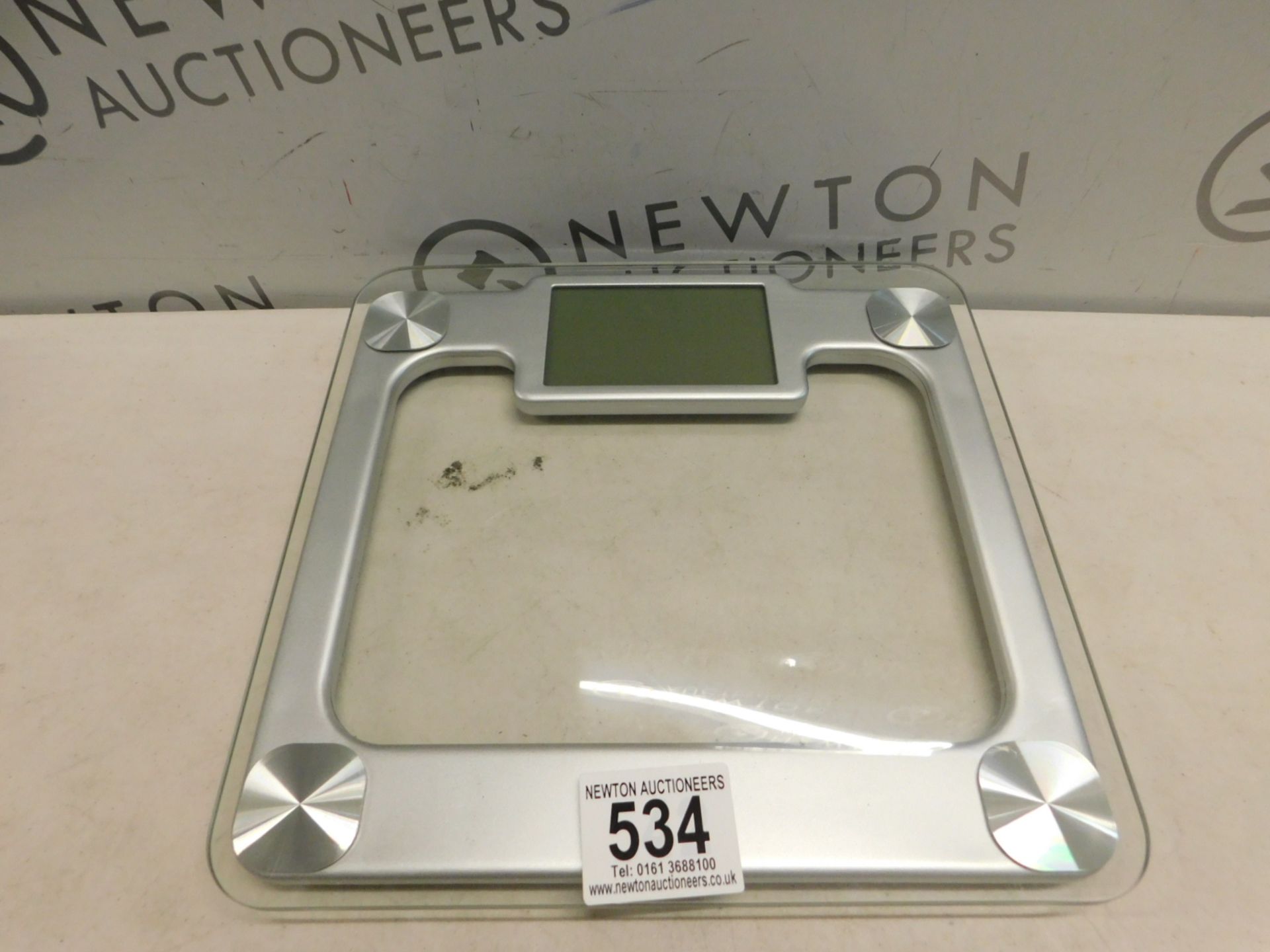 1 TAYLOR DIGITAL GLASS SCALE RRP Â£29.99