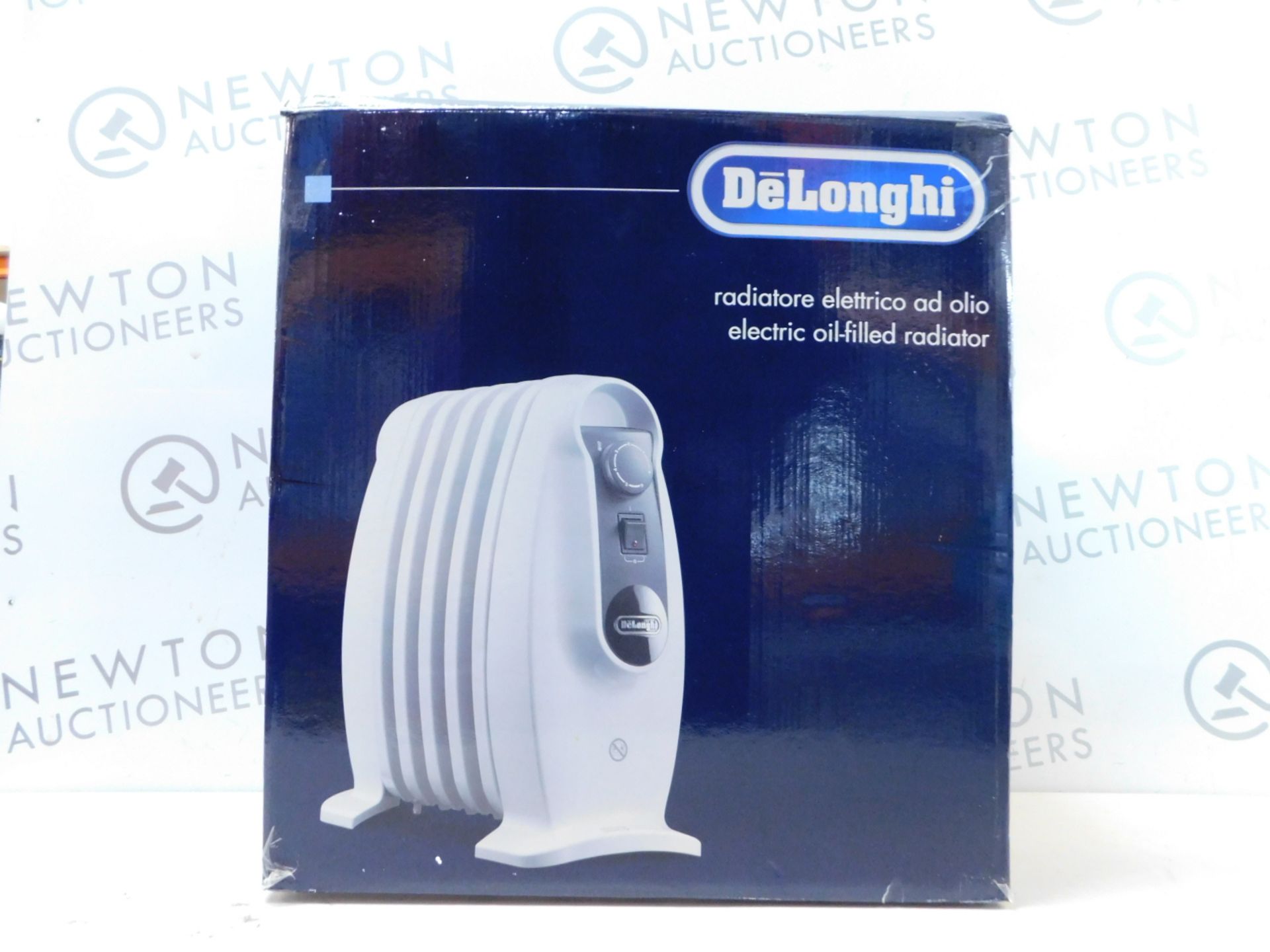 1 BOXED DELONGHI NANO SPEED WARM ELECTRIC RADIATOR RRP Â£89.99