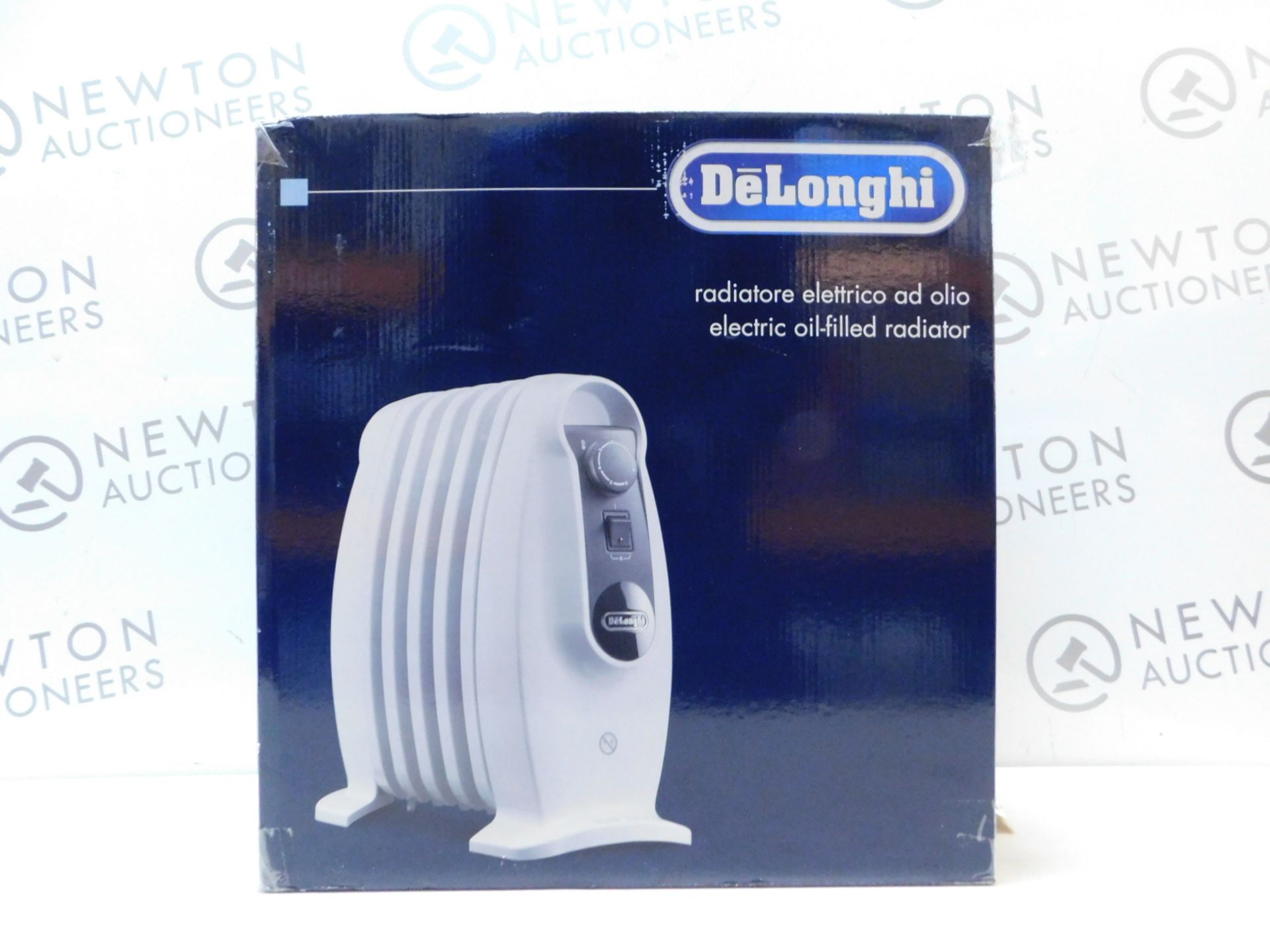 1 BOXED DELONGHI NANO SPEED WARM ELECTRIC RADIATOR RRP Â£89.99