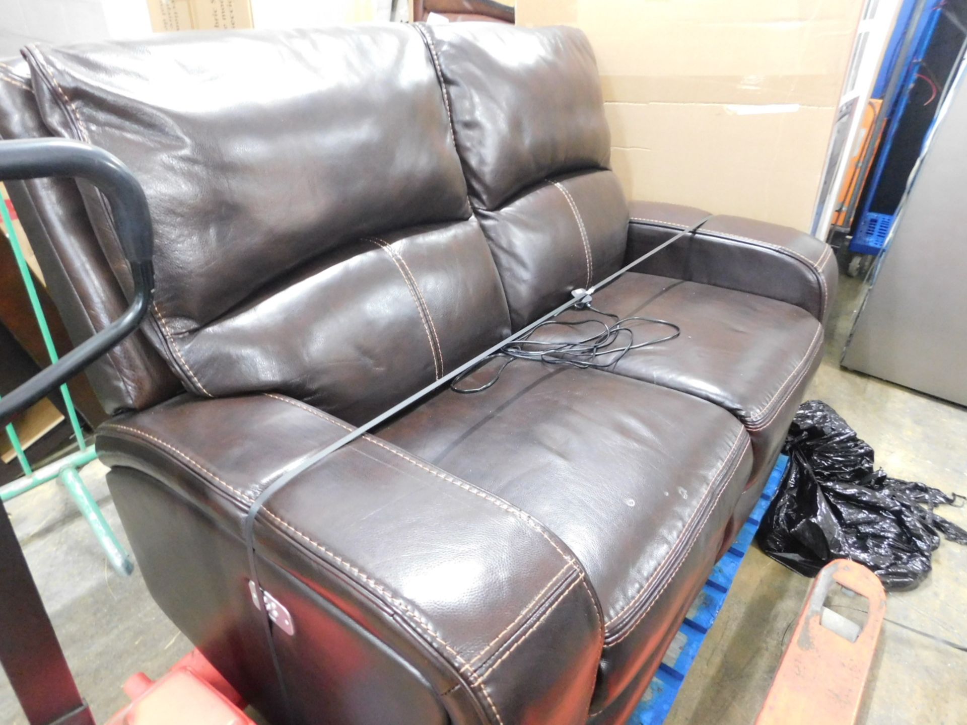1 ZACH BROWN 2 SEATER LEATHER POWER RECLINER WITH USB PORT RRP Â£899