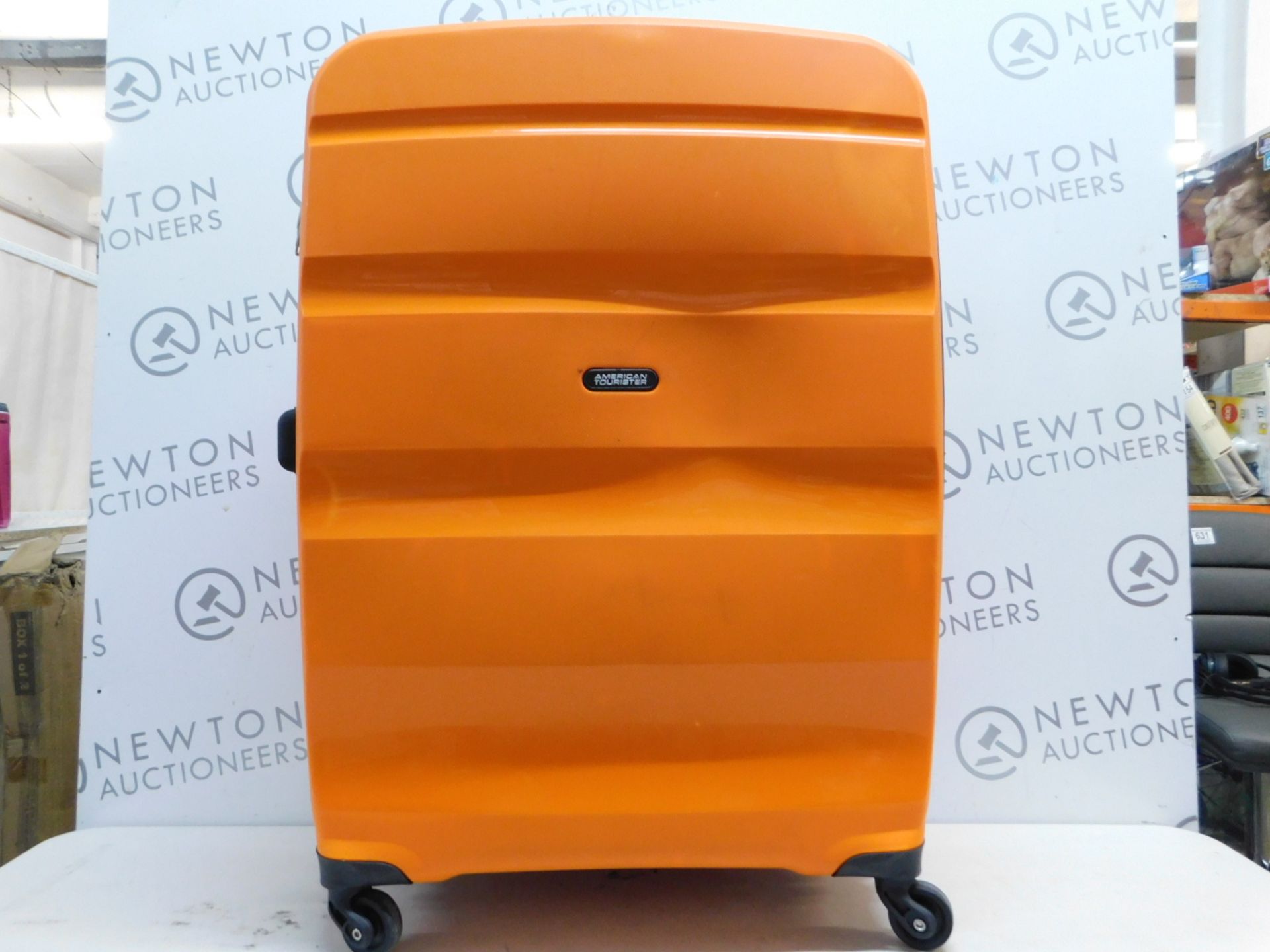 1 AMERICAN TOURISTER BON AIR 75CM ORANGE COMBI-LOCK HARDSIDE PROTECTION LUGGAGE CASE RRP Â£149.99