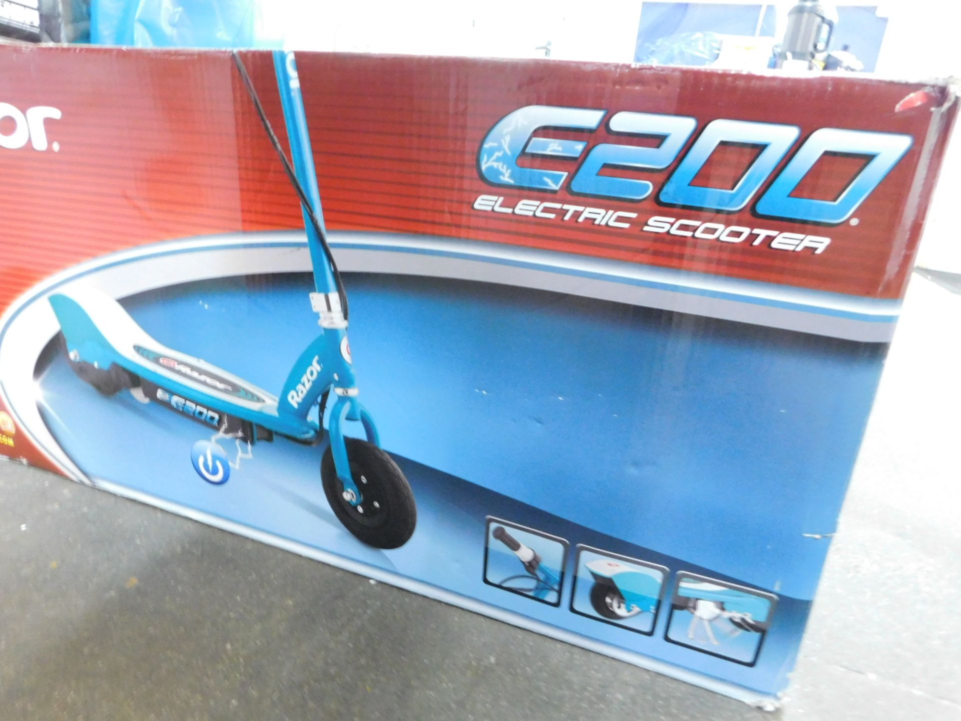 1 BOXED RAZOR POWER CORE E200 BLUE ELECTRIC SCOOTER RRP Â£239.99