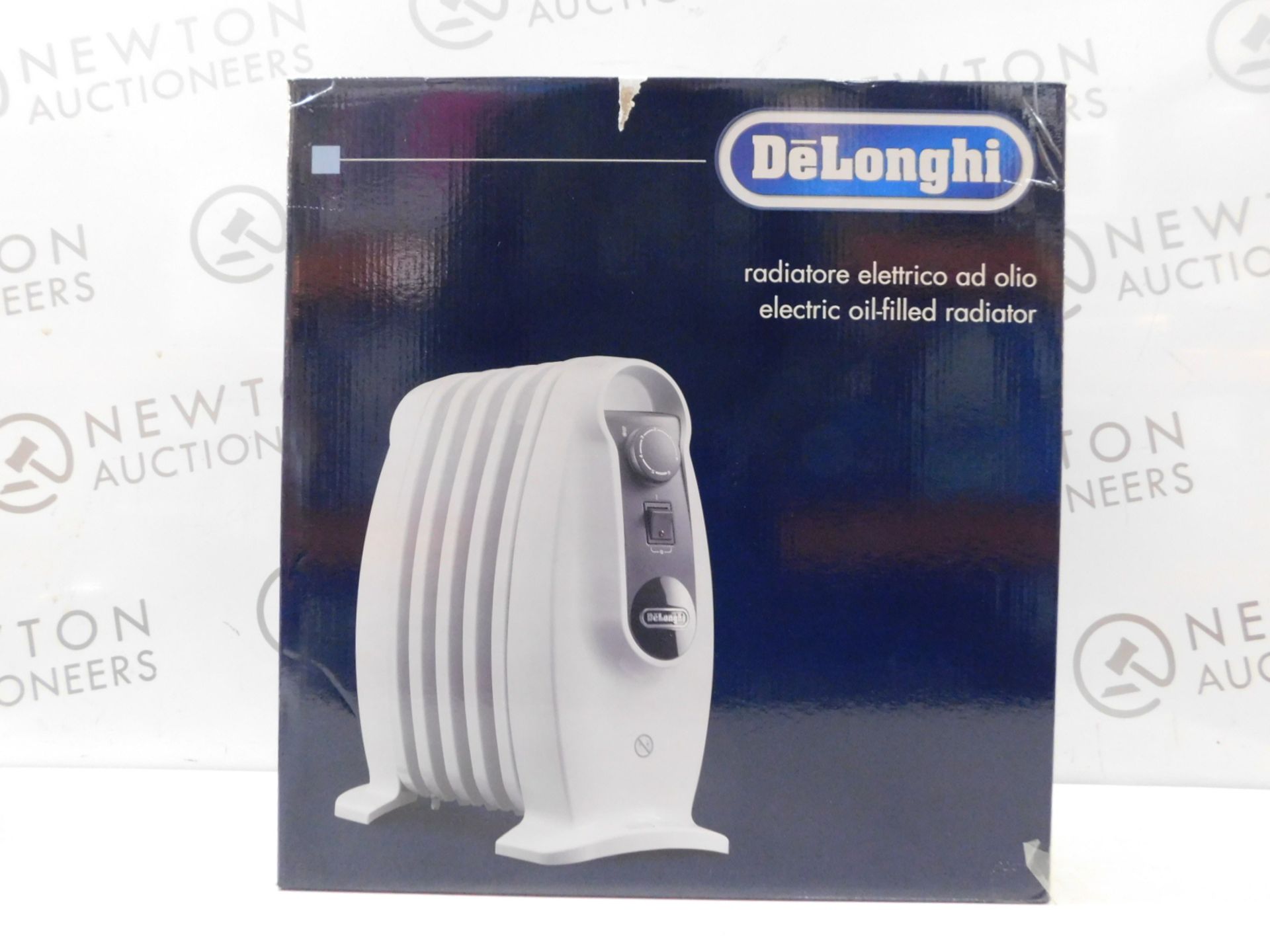 1 BOXED DELONGHI NANO SPEED WARM ELECTRIC RADIATOR RRP Â£89.99