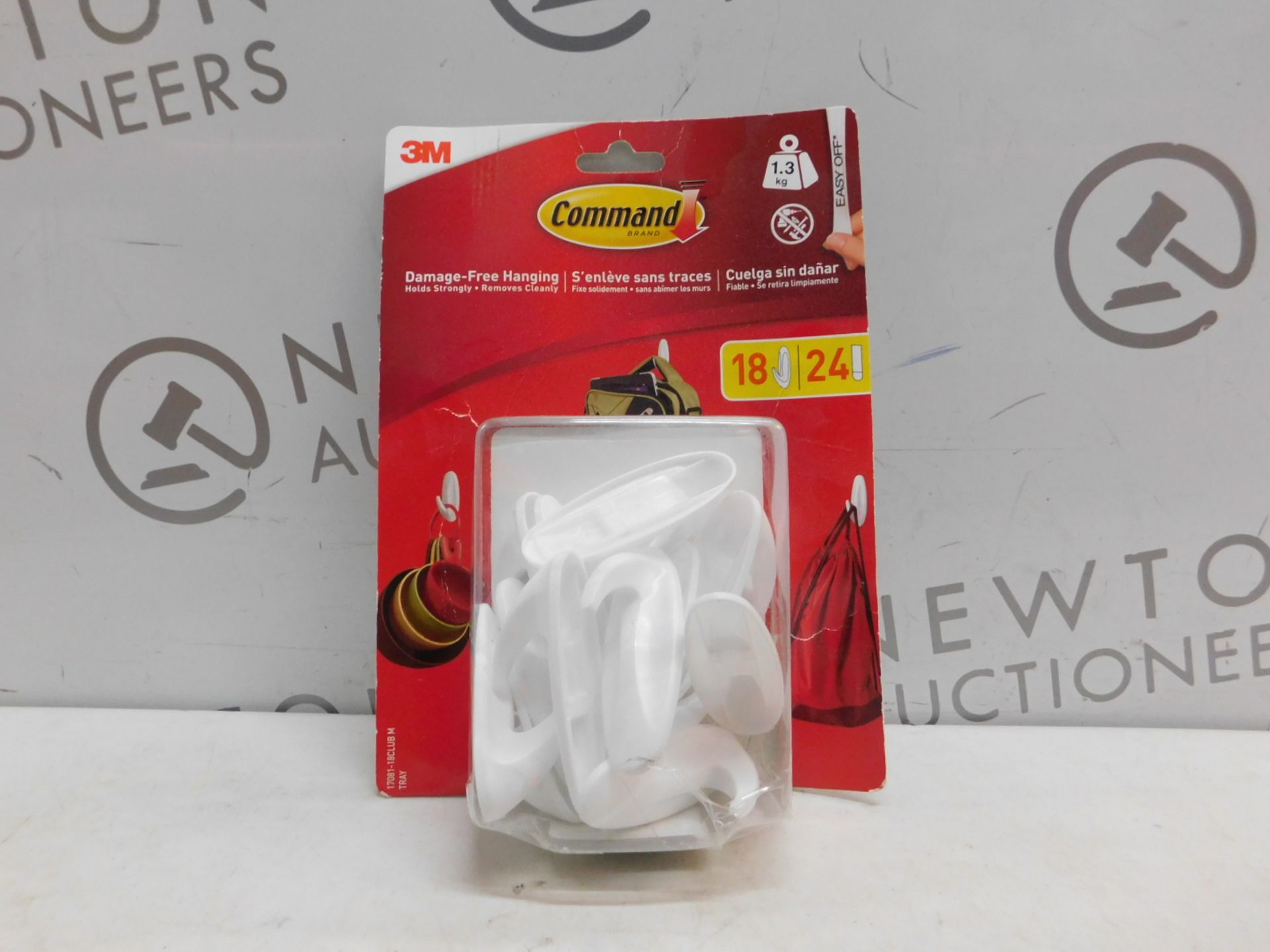 1 PACK OF COMMAND BRAND DAMAGE-FREE HANGING HOOKS RRP Â£24.99