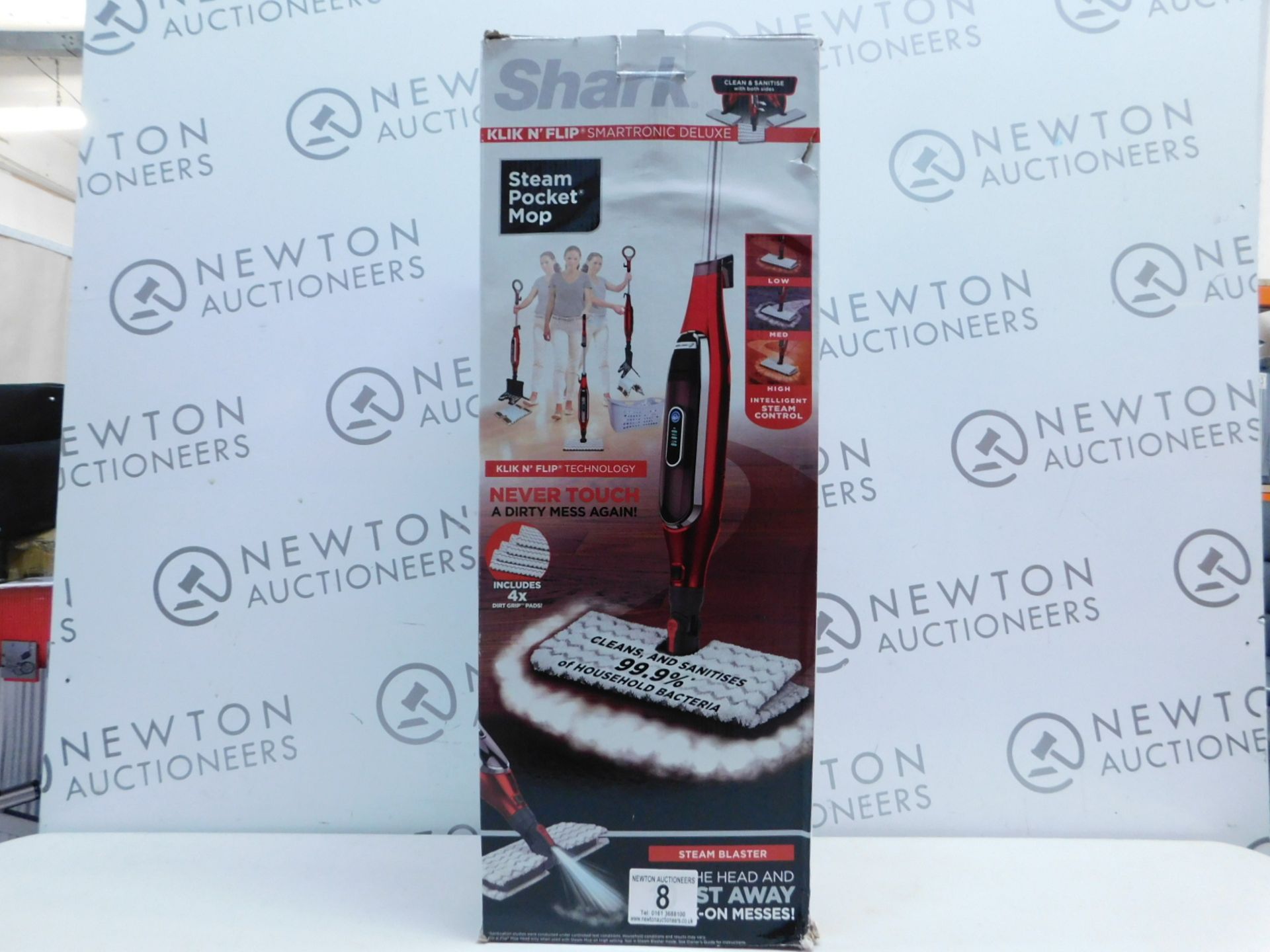 1 BOXED SHARK KLIK N FLIP STEAM POCKET MOP WITH ACCESSORIES RRP Â£99.99