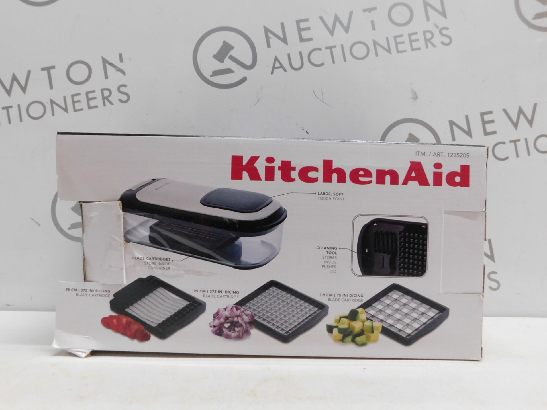 1 BOXED KITCHENAID 3-IN-1 CHOP AND SLICE SET RRP Â£39.99