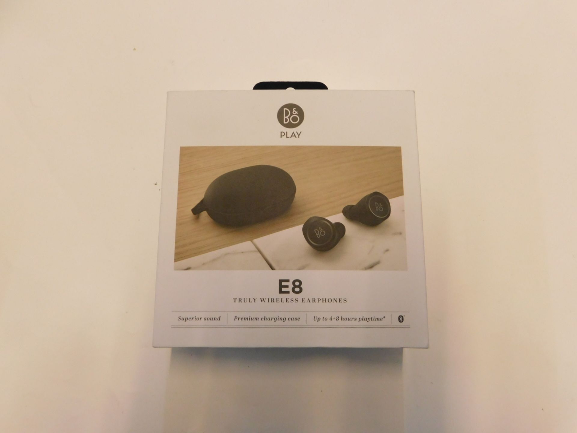 1 BOXED BANG AND OLUFSEN E8 TRUE WIRELESS BLUETOOTH EARPHONES RRP Â£299