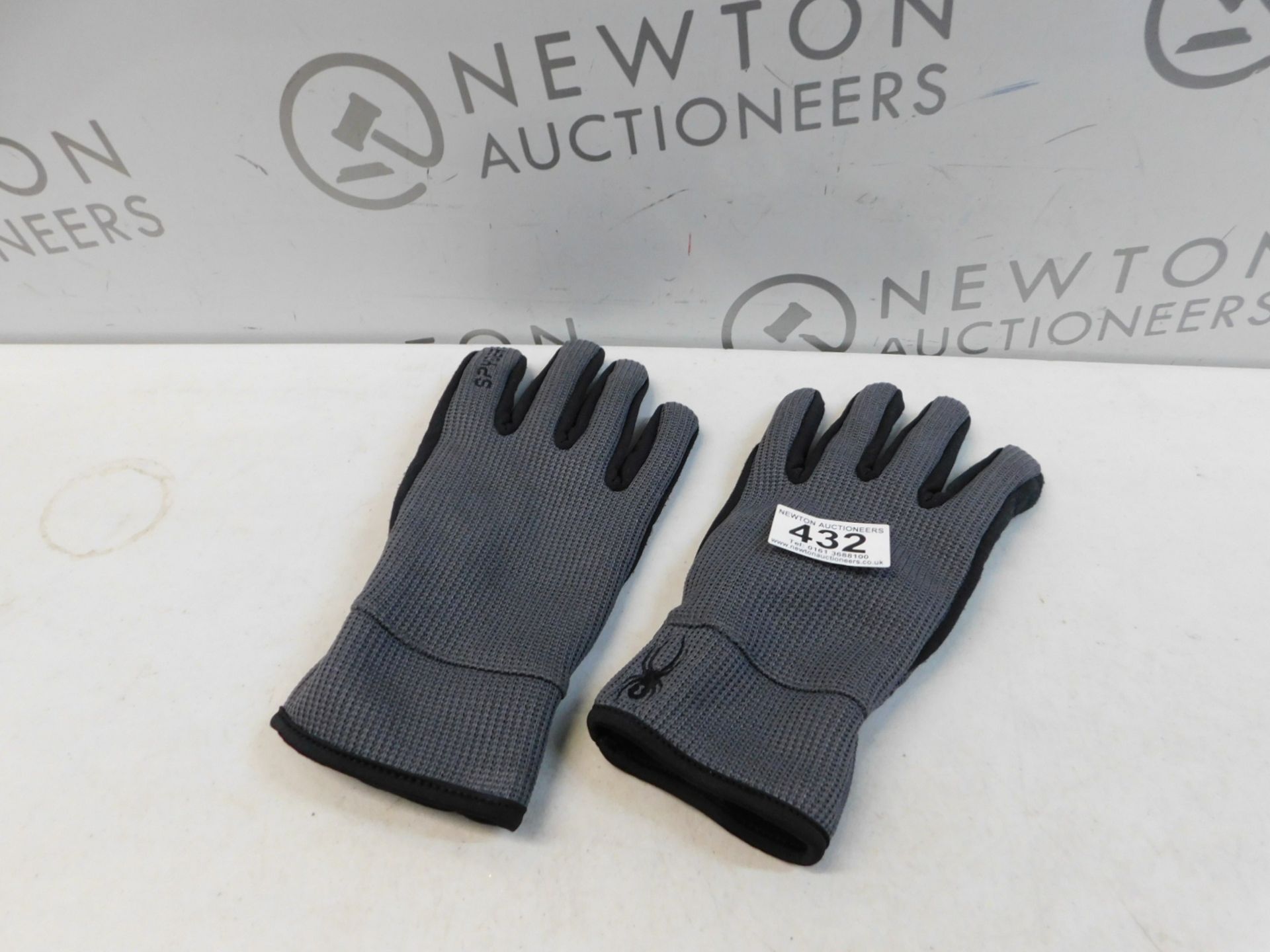 1 PAIR OF SPYDER STRETCH FLEECE CORE CONDUCT GLOVES SIZE XL RRP Â£24.99