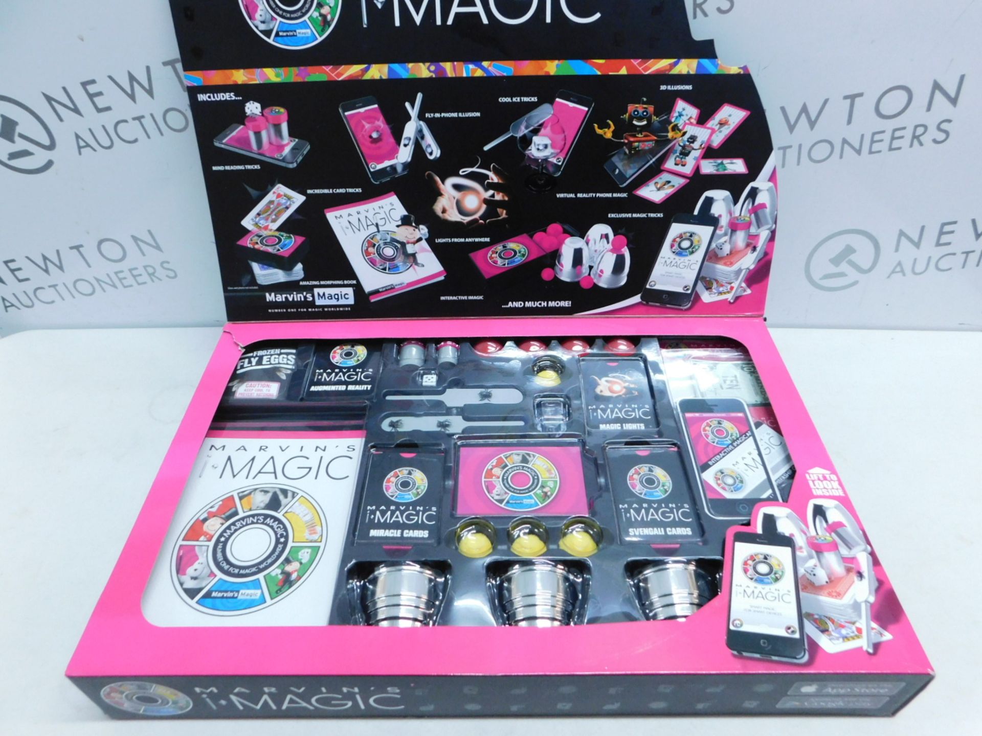 1 BOXED MARVINS IMAGIC DELUXE 365 BOX OF MAGIC TRICKS RRP Â£49.99