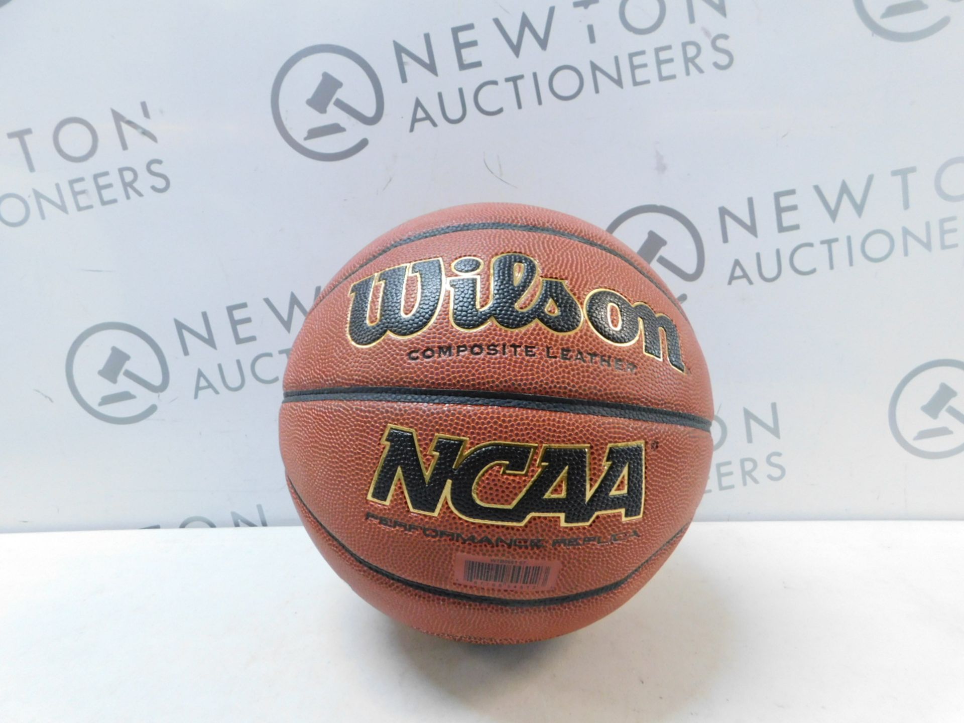 1 WILSON NCAA REPLICA BASKETBALL RRP Â£28.99