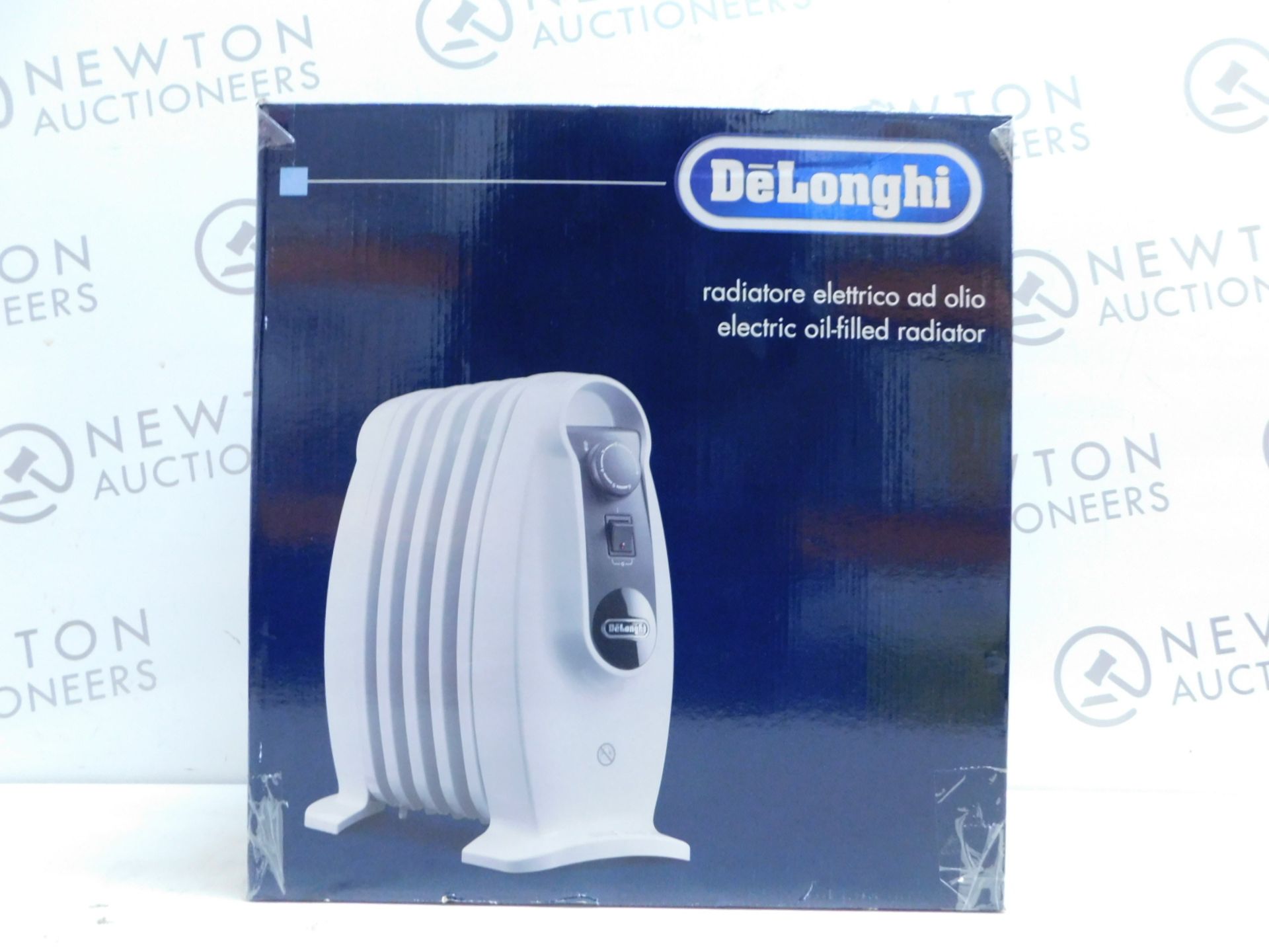 1 BOXED DELONGHI NANO SPEED WARM ELECTRIC RADIATOR RRP Â£89.99