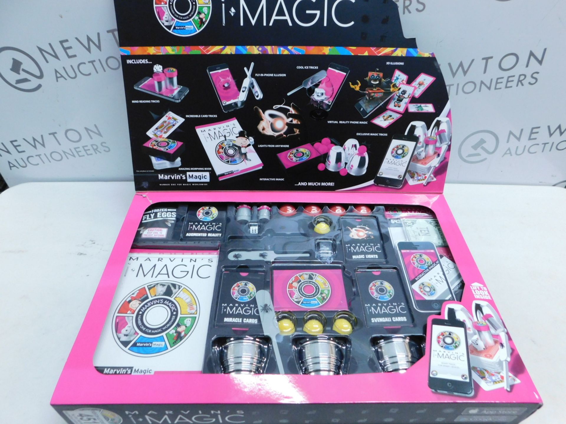 1 BOXED MARVINS IMAGIC DELUXE 365 BOX OF MAGIC TRICKS RRP Â£49.99