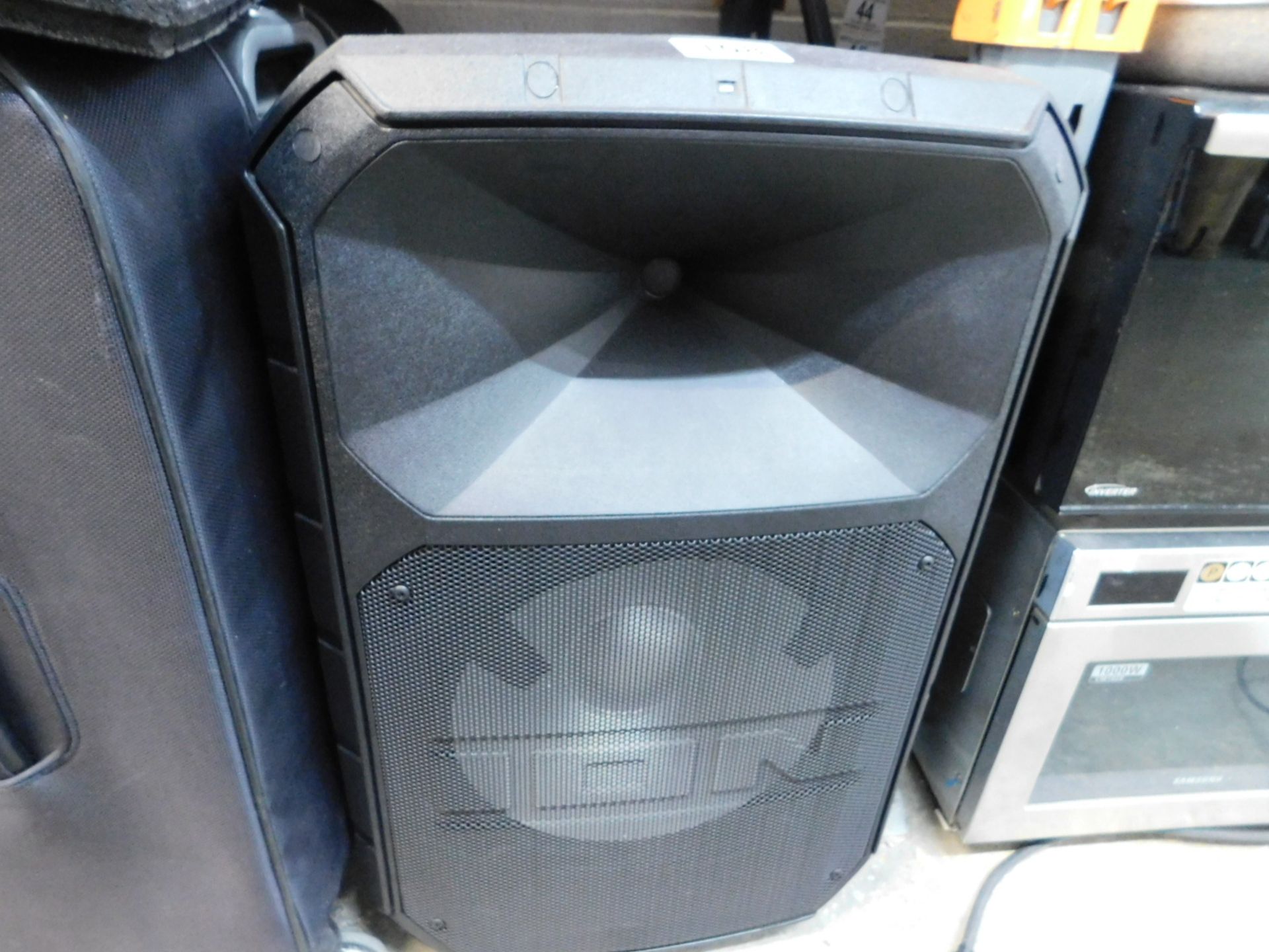 1 ION TOTAL PA MAX 500W BI-AMPLIFIED ALL-IN-ONE SPEAKER SYSTEM RRP Â£299 (WORKING, IN VERY GOOD