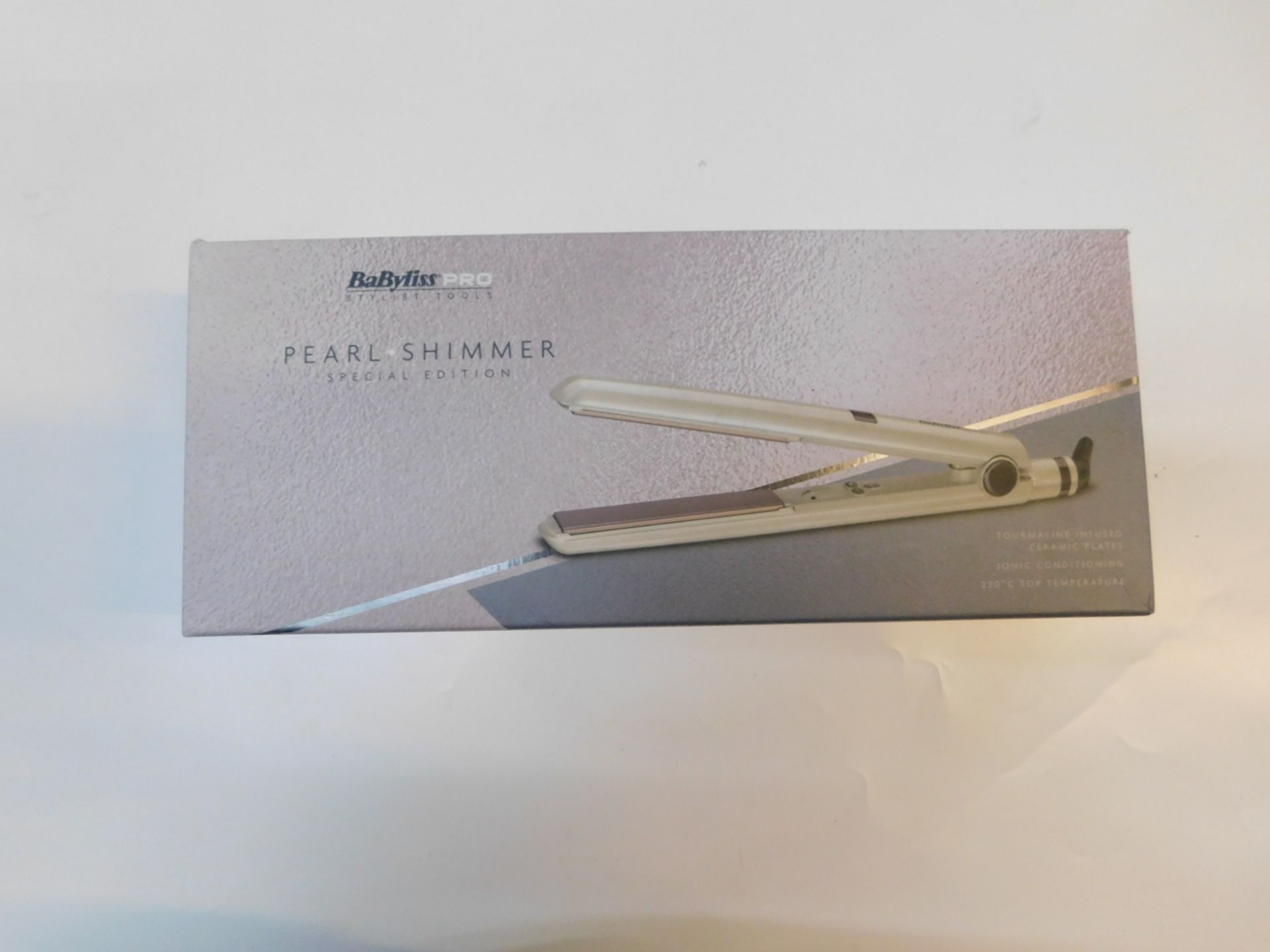 1 BOXED BABYLISS PRO PEARL SHIMMER SPECIAL EDITION HAIR STRAIGHTENERS RRP Â£39.99