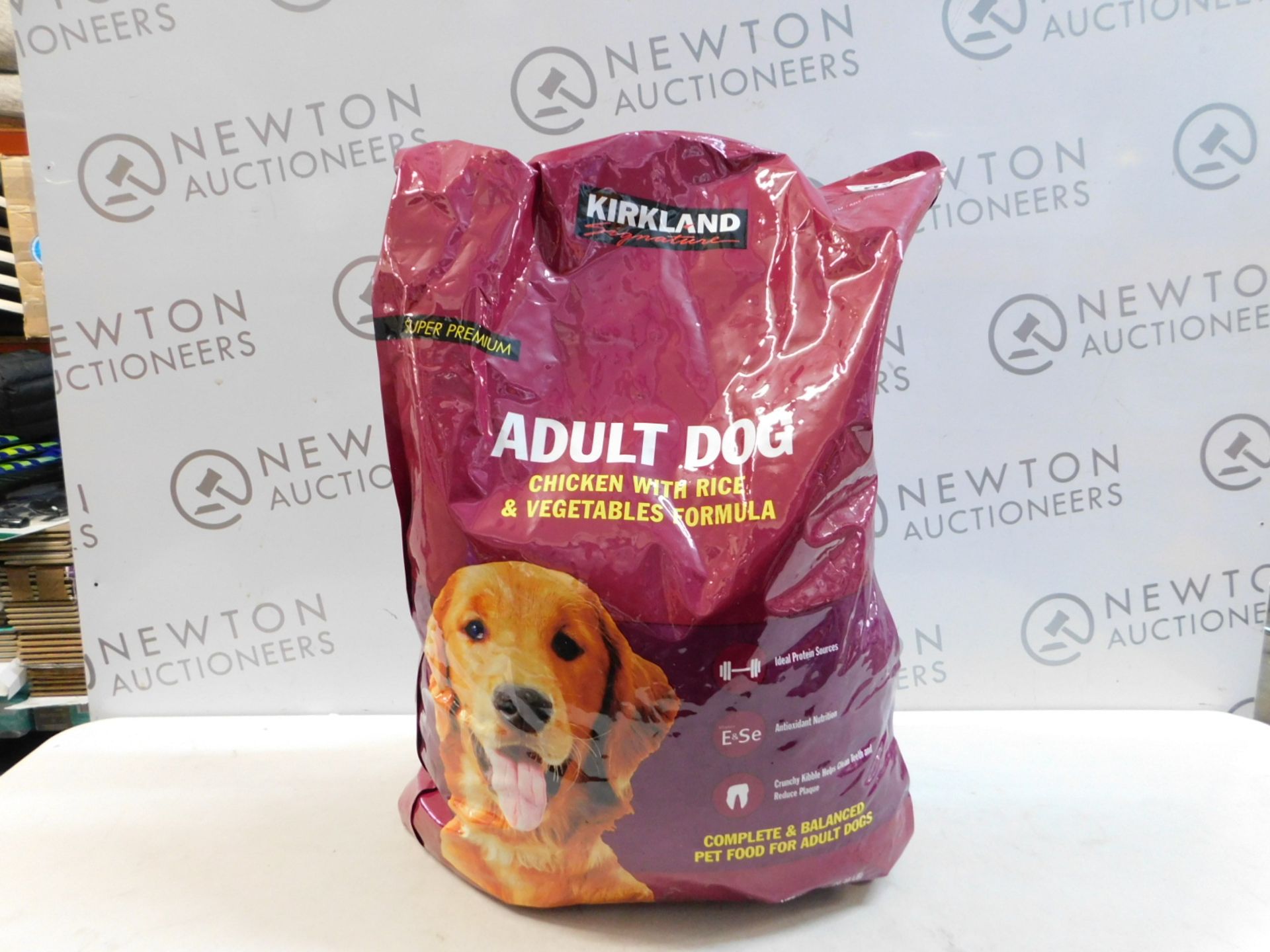 1 BAG OF KIRKLAND SIGNATURE PREMIUM ADULT DOG FOOD RRP Â£29.99