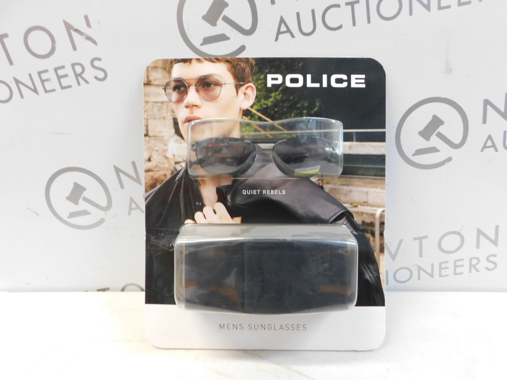 1 BRAND NEW PACK OF POLICE MENS SUNGLASSES WITH CASE RRP Â£89.99