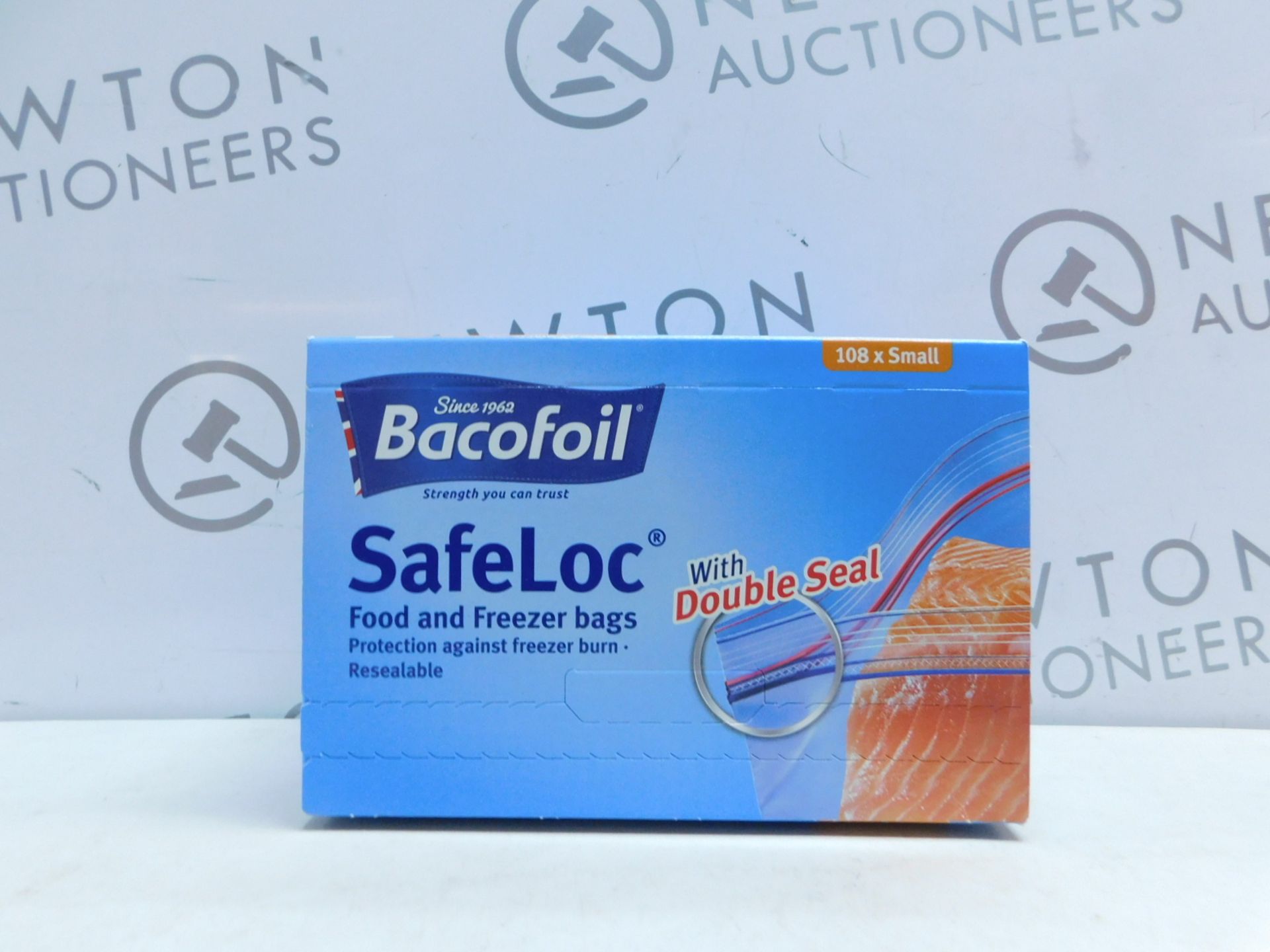 1 BOX OF BACOFOIL SAFELOC FOOD AND FREEZER BAGS RRP Â£24.99