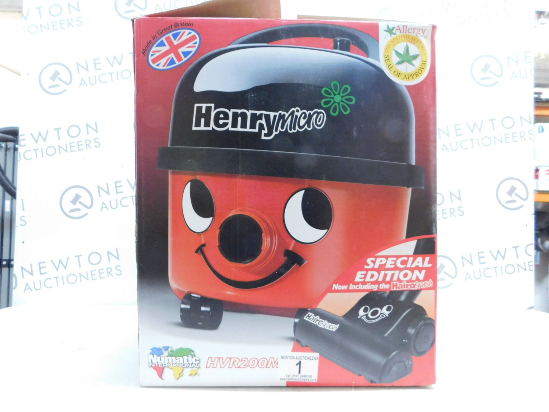 1 BOXED NUMATIC HENRY HVR200M VACUUM CLEANER WITH ACCESSORIES RRP Â£179.99