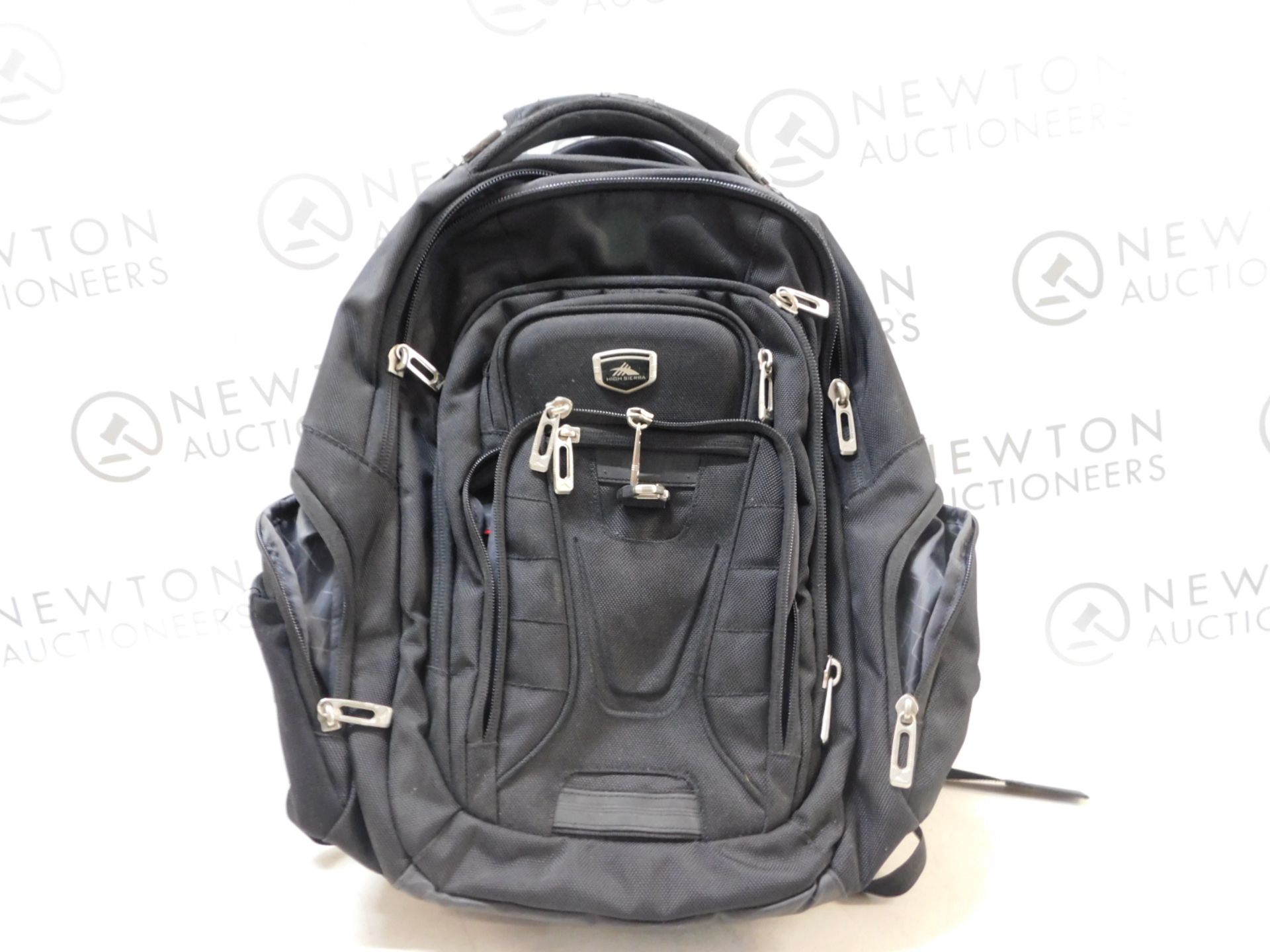 1 HIGH SIERRA RIPRAP BLACK RUCKSACK RRP Â£44.99