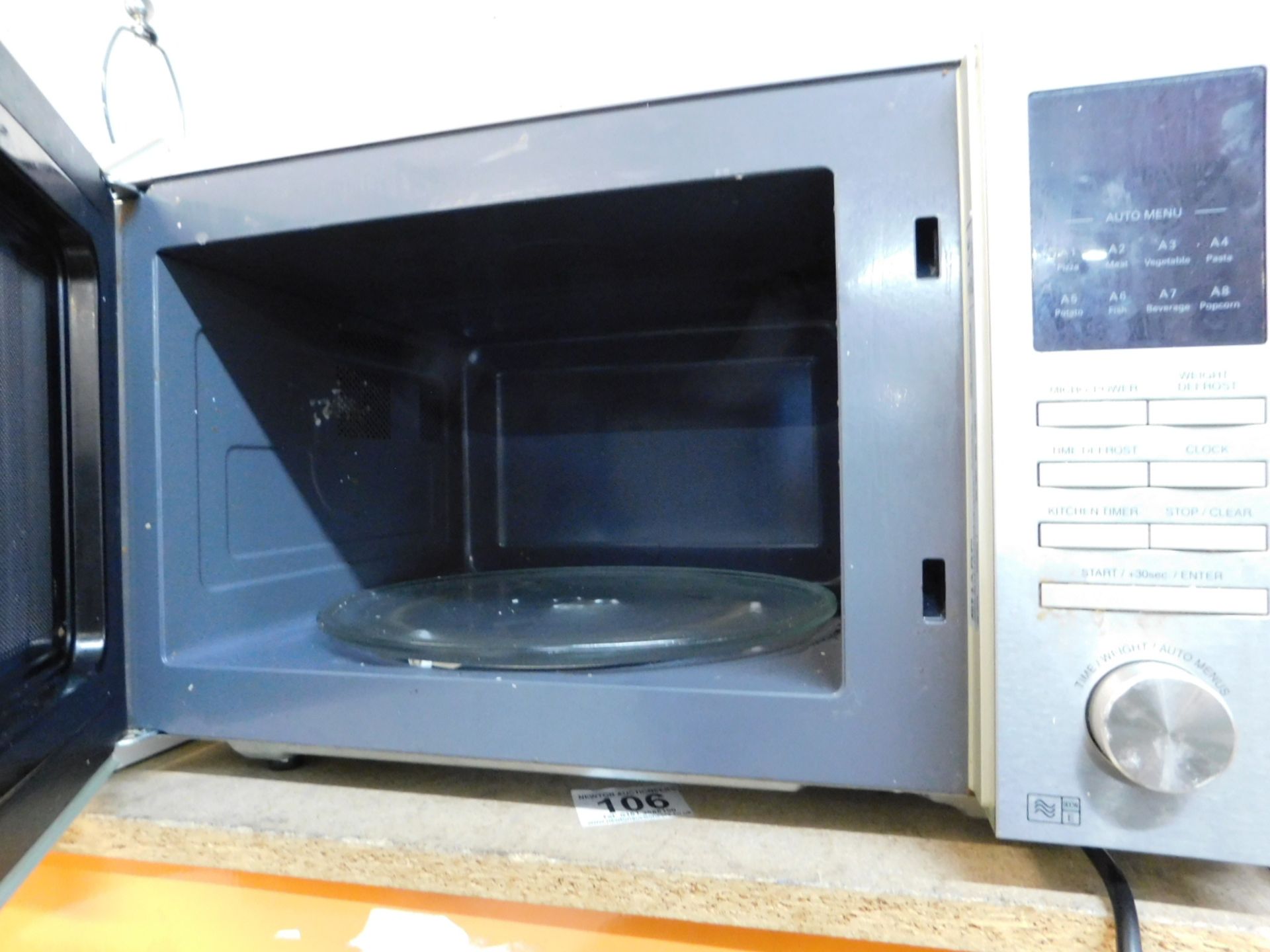 1 SHARP R-28STM 23 LITRE STAINLESS STEEL MICROWAVE OVEN WITH GRILL RACK RRP Â£179.99