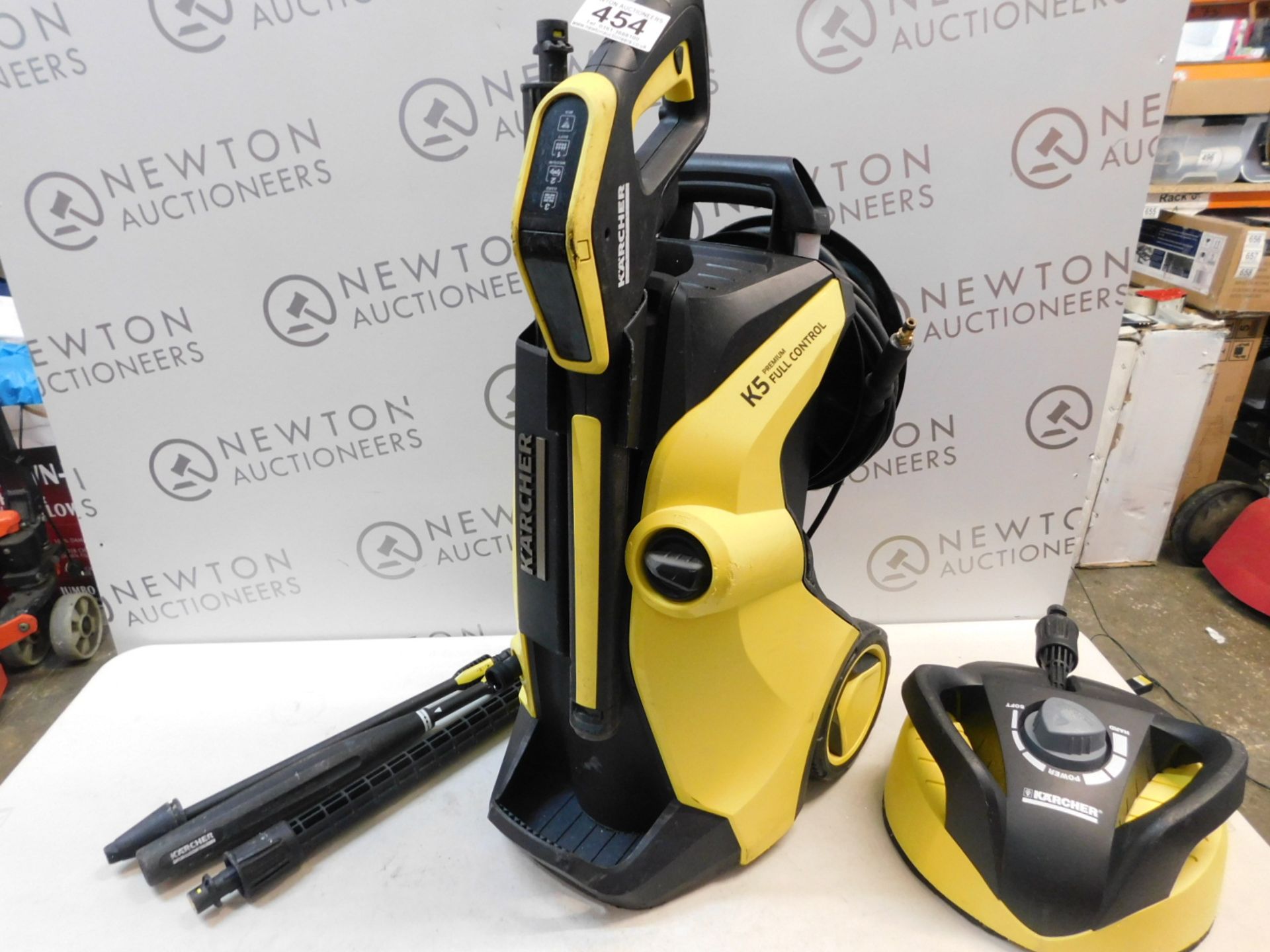 1 KARCHER K5 PREMIUM FULL CONTROL HOME PRESSURE WASHER WITH ACCESSORIES RRP Â£449.99