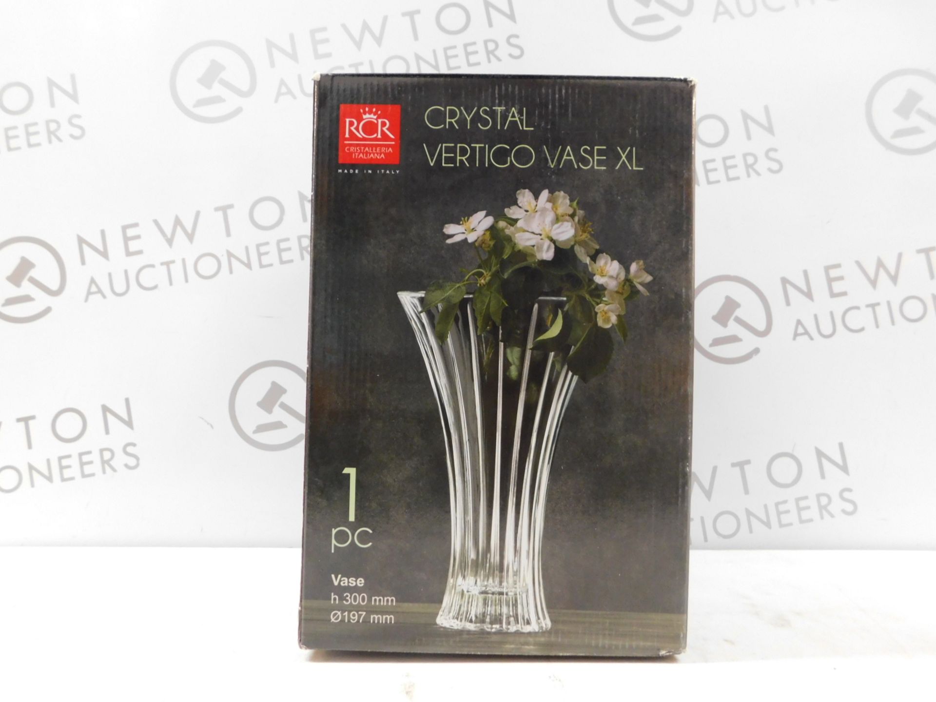 1 BOXED RCR CRYSTAL VERTIGO VASE XL RRP Â£29.99