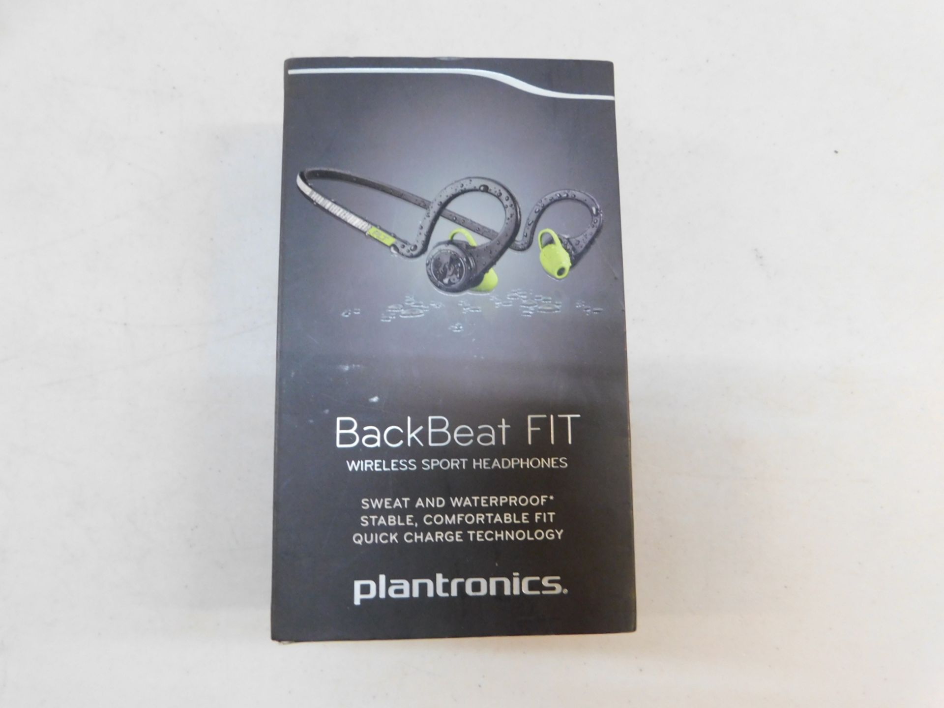 1 BOXED PLANTRONICS BACK BEAT FIT WIRELESS MUSIC EARPHONES RRP Â£59.99