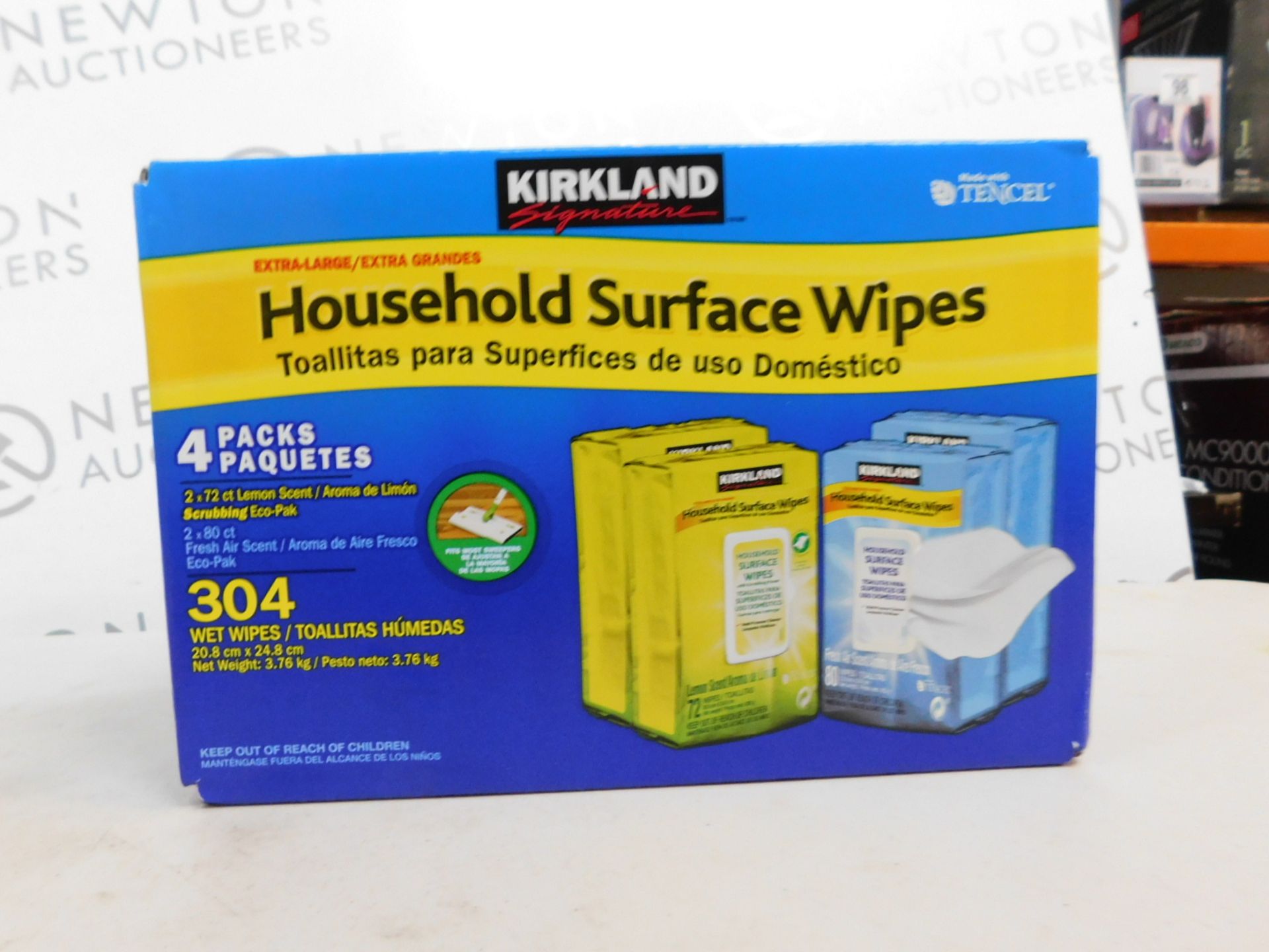 1 BOXED KIRKLAND SIGNATURE 4PK HOUSEHOLD SURFACE WIPES RRP Â£29.99