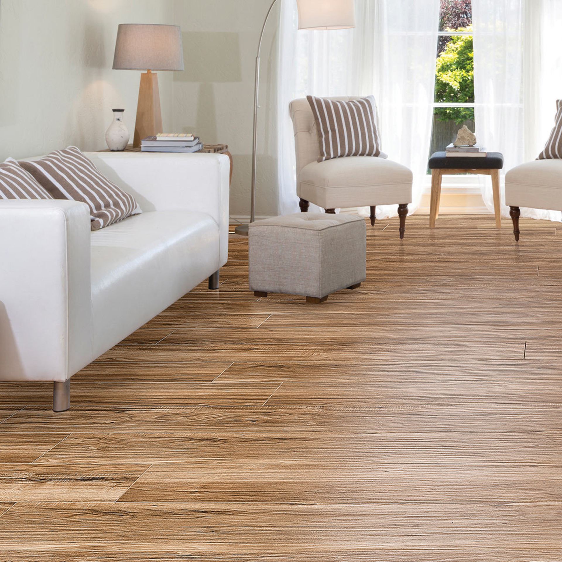 1 BOXED GOLDEN SELECT LAMINATE FLOORING IN TOLEDO WALNUT (COVERS APPROXIMATELY 1.162m2 PER BOX) - Image 2 of 2