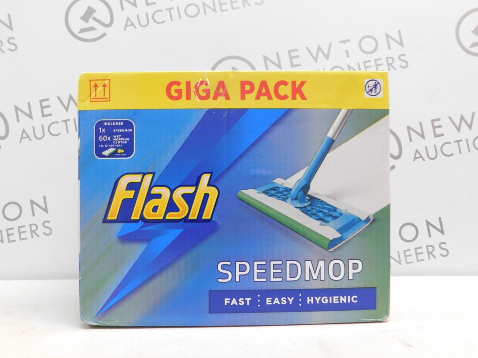 1 BOXED FLASH SPEEDMOP GIGA PACK WITH WET MOPPING CLOTHS RRP Â£44.99 - Image 2 of 2