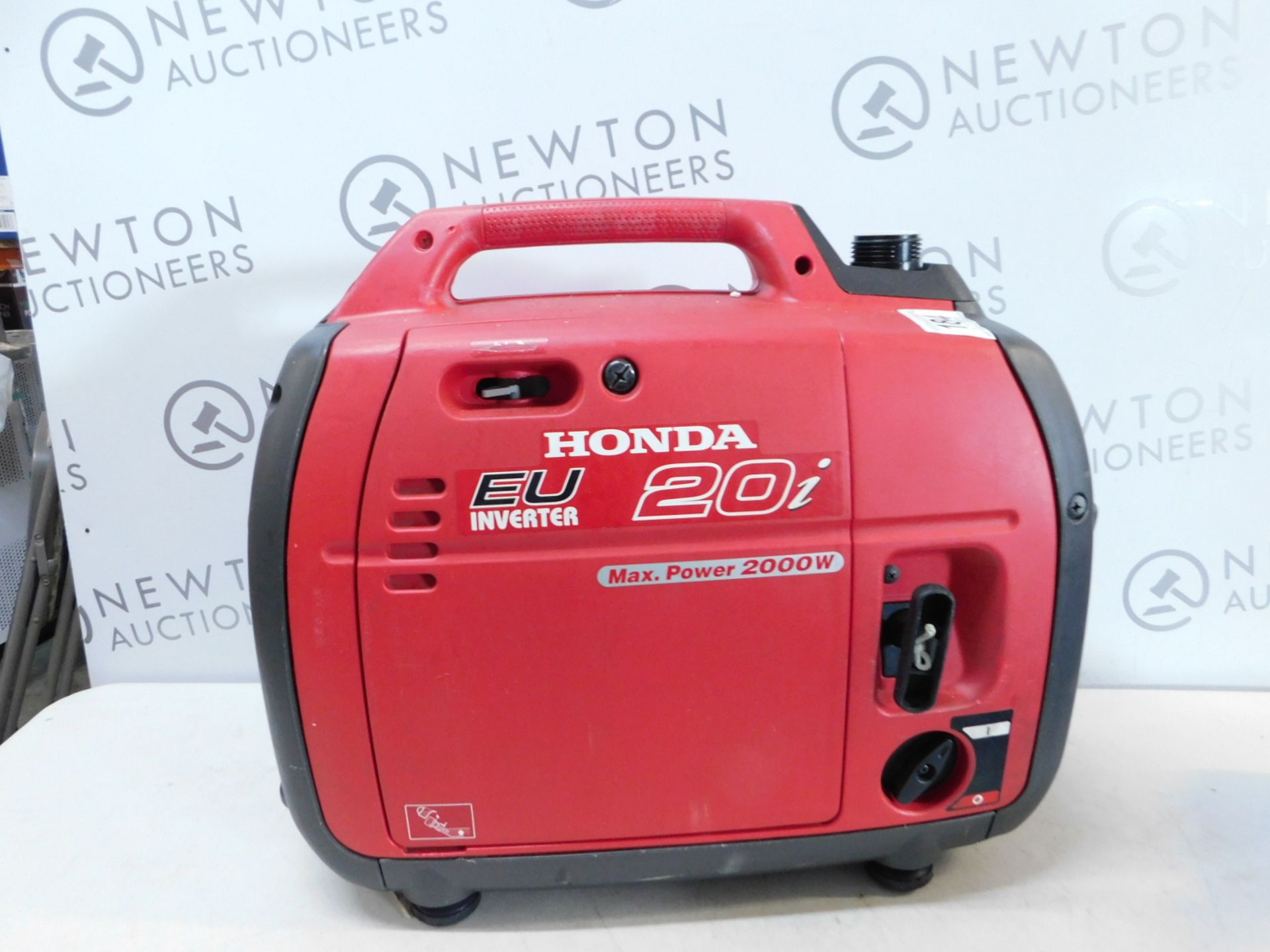 1 HONDA EU20I 2000W PORTABLE GENERATOR RRP Â£1199