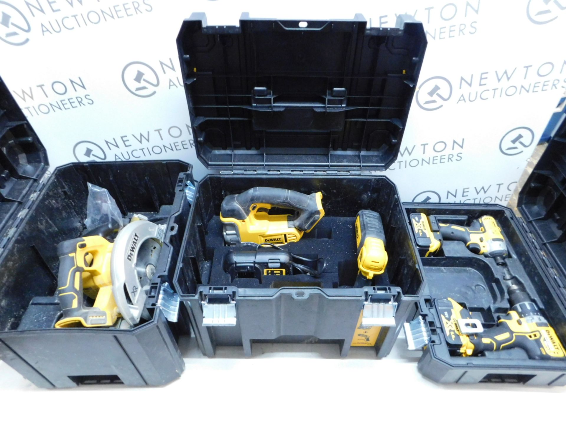 1 DEWALT 18V XR 5-PIECE POWERTOOL KIT INCLUDING; 2 TSTAK VI DEEP KIT BOX, TSTAK II KIT BOX, 18V XR