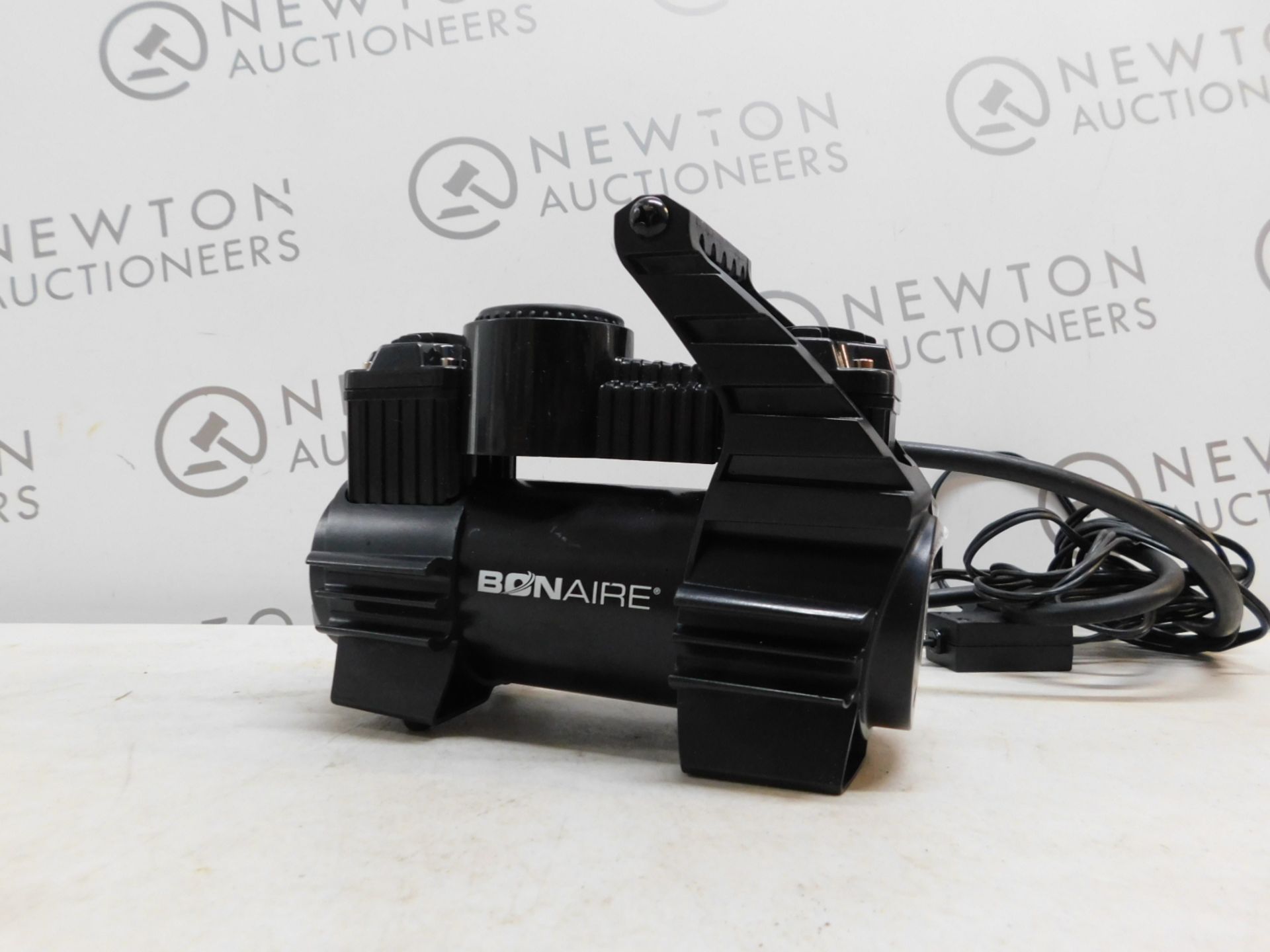 1 BONAIRE TC12CUK 12 VOLT INFLATOR RRP £49.99