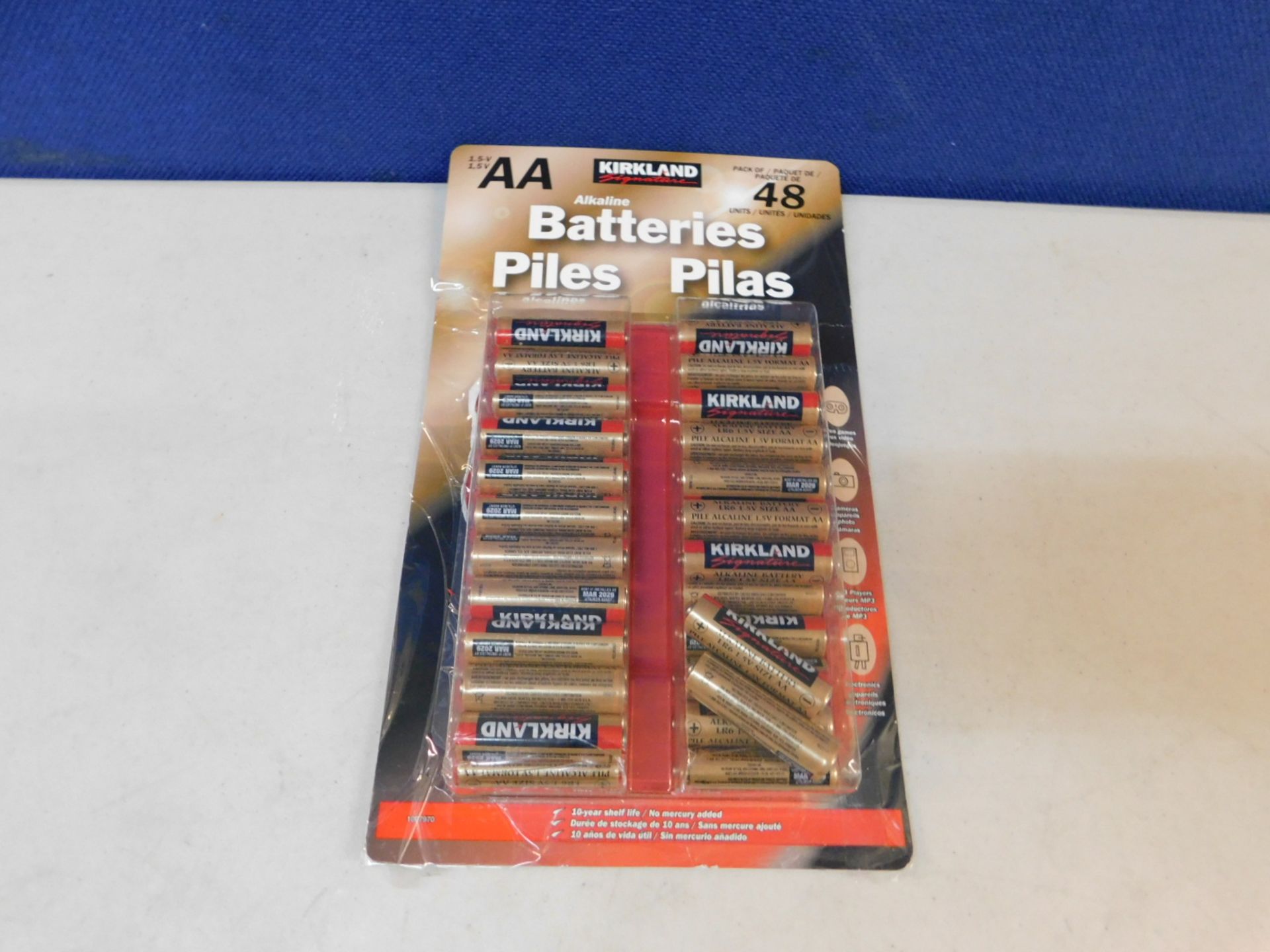 1 PACK OF 38 (APPROX) KIRKLAND SIGNATURE AA 1.5-V ALKALINE BATTERIES RRP £29.99