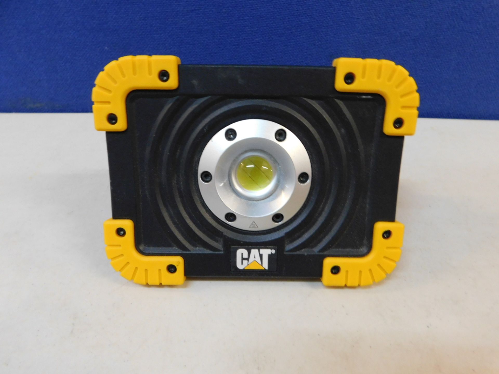 1 CAT RECHARGEABLE LED WORK LIGHT RRP £39.99
