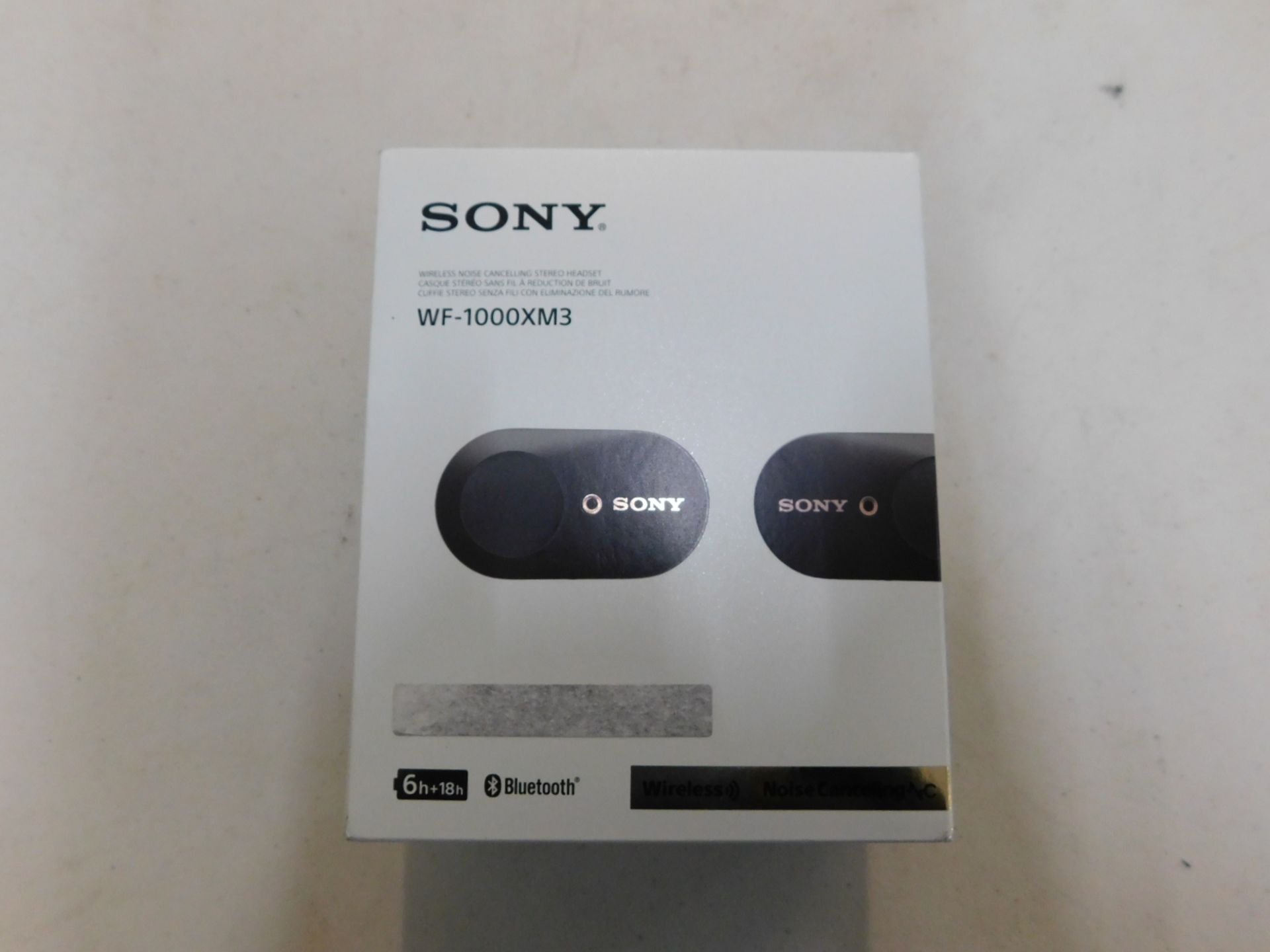 1 BOXED SONY EAR BUDS MODEL WF-1000XM3 RRP Â£229.99