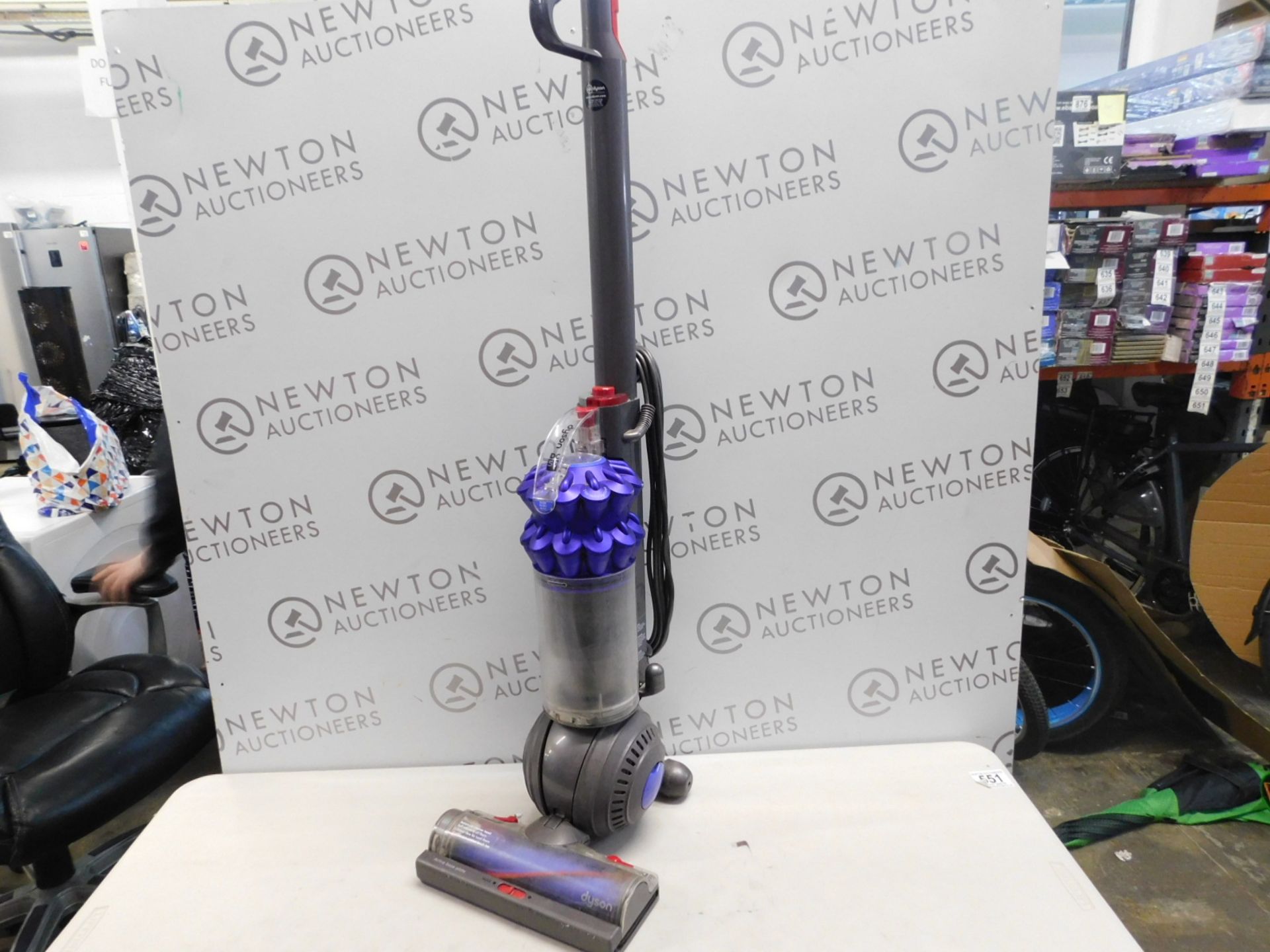 1 DYSON DC50 ANIMAL COMPACT UPRIGHT VACUUM CLEANER RRP Â£389.99