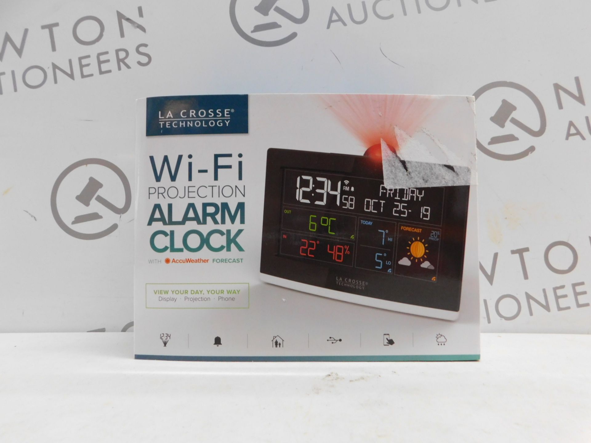 1 BOXED LA CROSSE TECHNOLOGY WI-FI PROJECTION ALARM CLOCK RRP Â£49.99