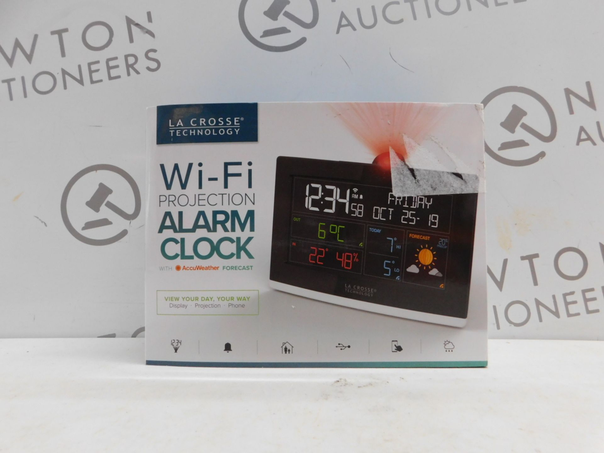 1 BOXED LA CROSSE TECHNOLOGY WI-FI PROJECTION ALARM CLOCK RRP Â£49.99